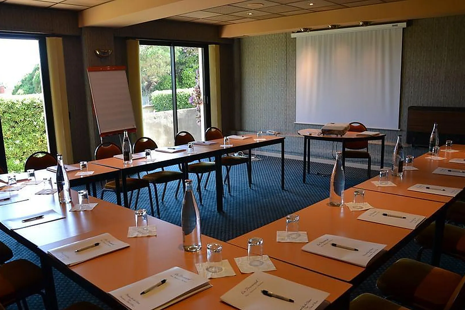 Lieux événementiels, HÔTEL RESTAURANT LE PROVENÇAL