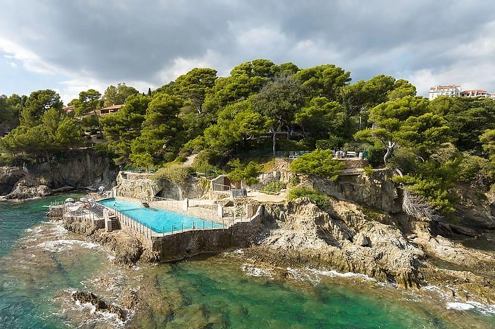 Lieux événementiels, HÔTEL RESTAURANT LE PROVENÇAL