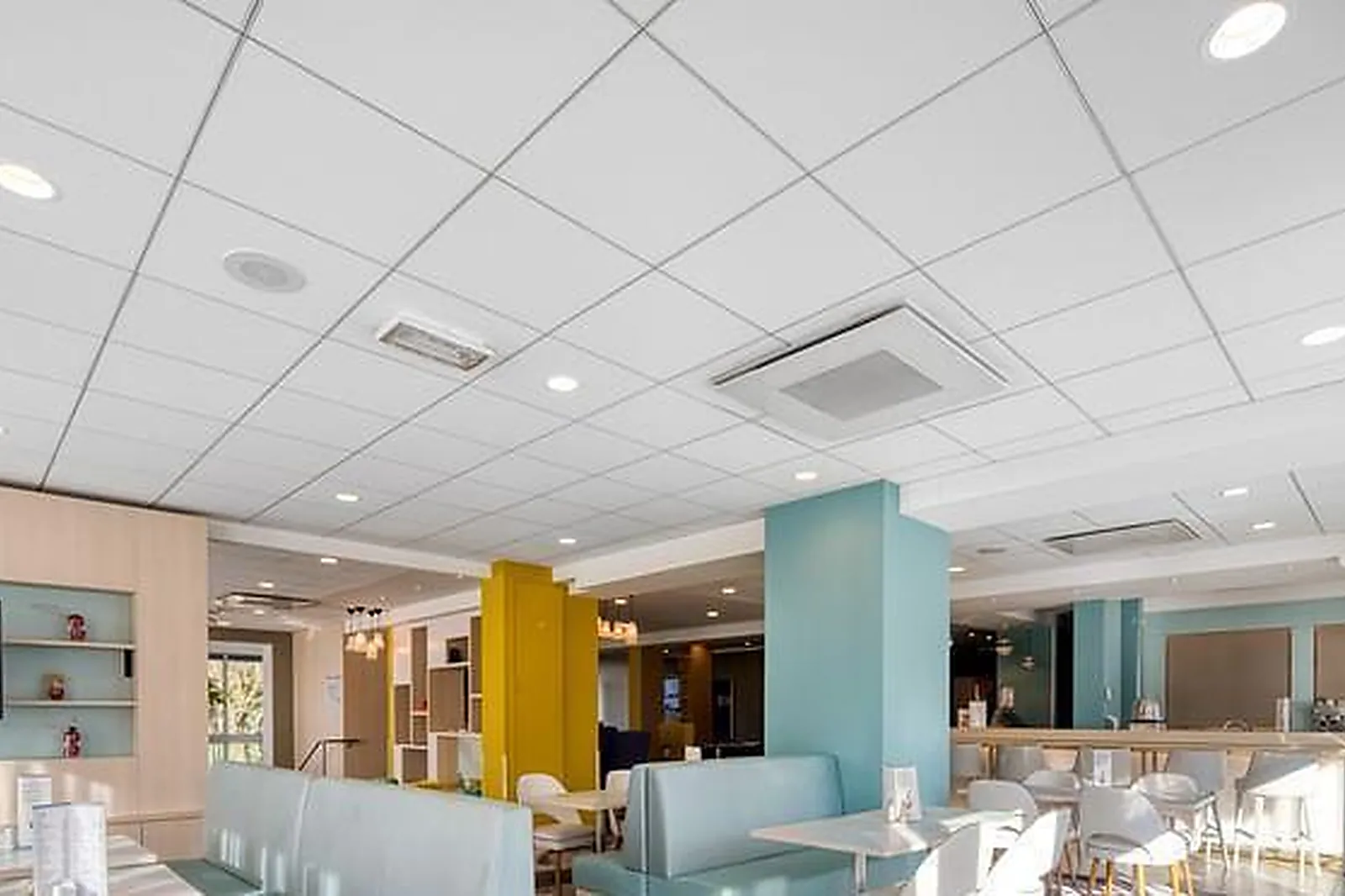 Lieux événementiels, HÔTEL RESTAURANT MERCURE MÂCON BORD DE SAÔNE ****