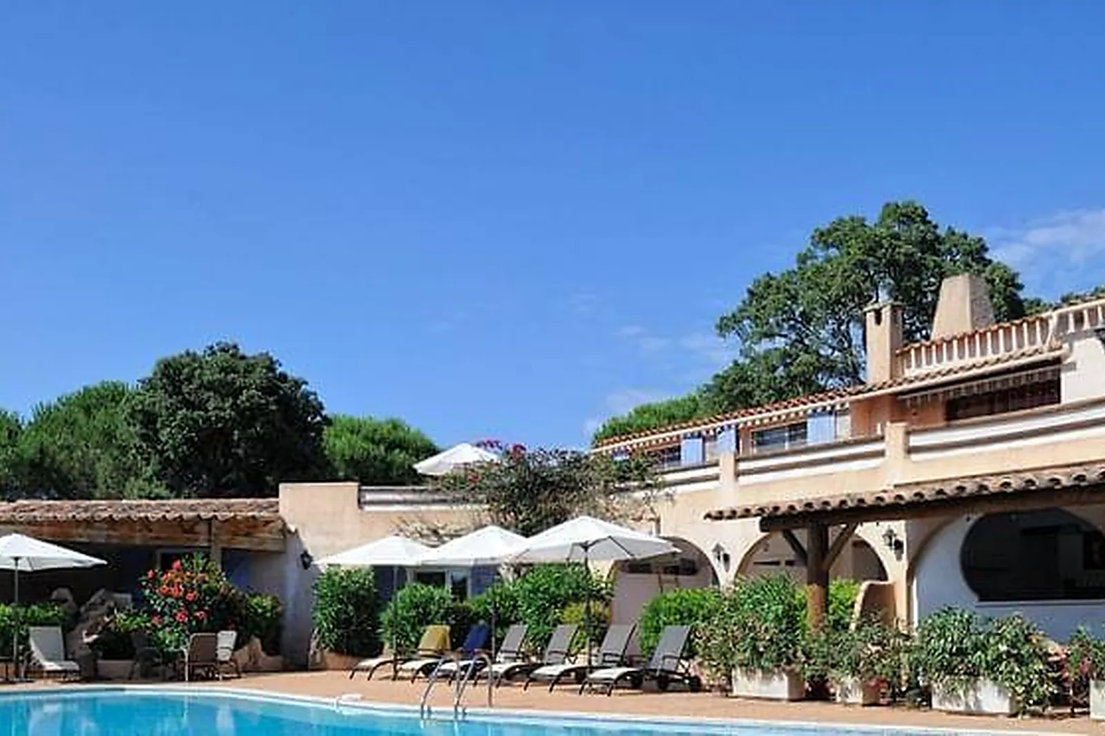 Lieux événementiels, HÔTEL-RESTAURANT PALOMBAGGIA