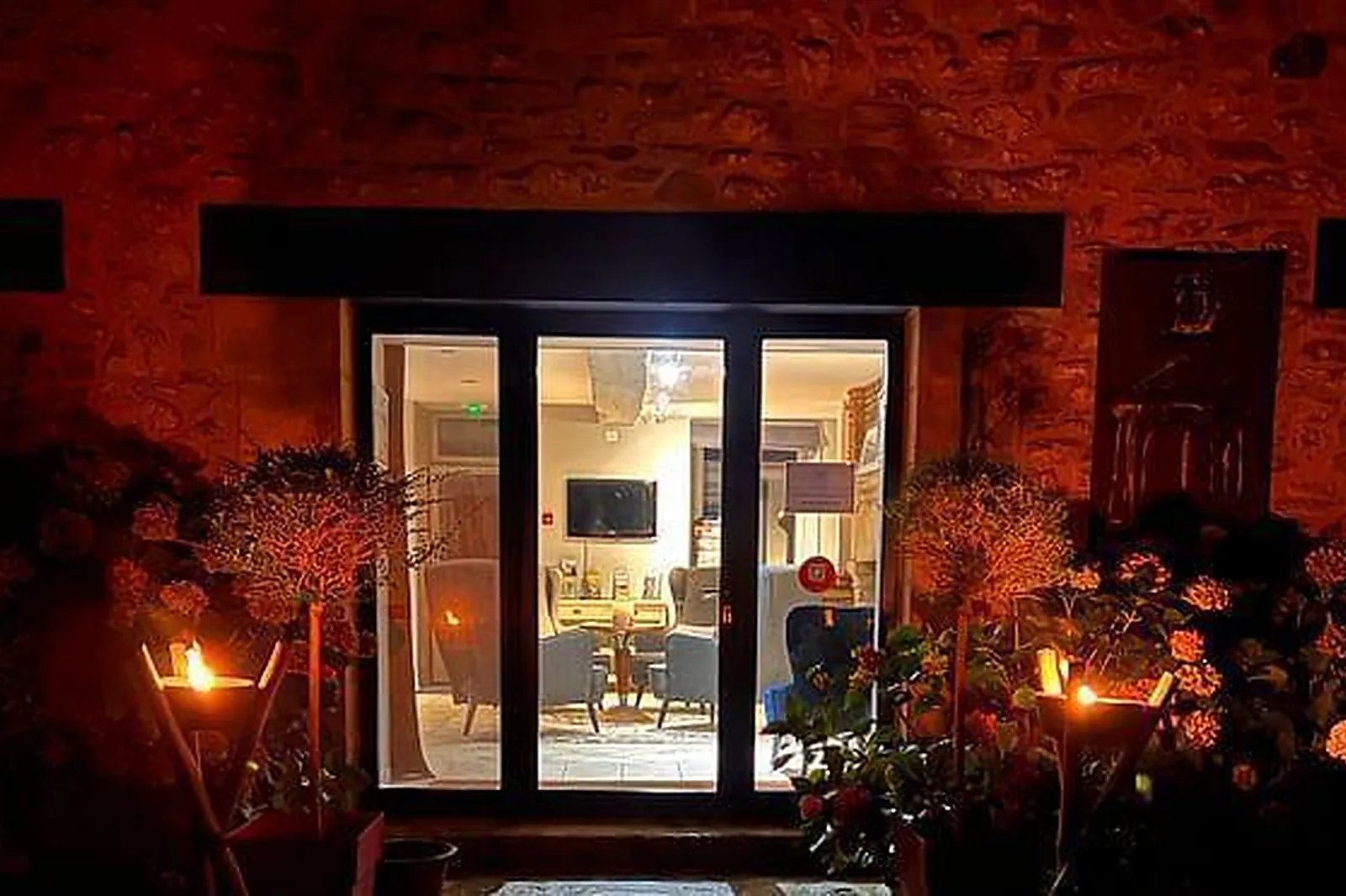 Lieux événementiels, HÔTEL RESTAURANT LE MANOIR DES PORTES