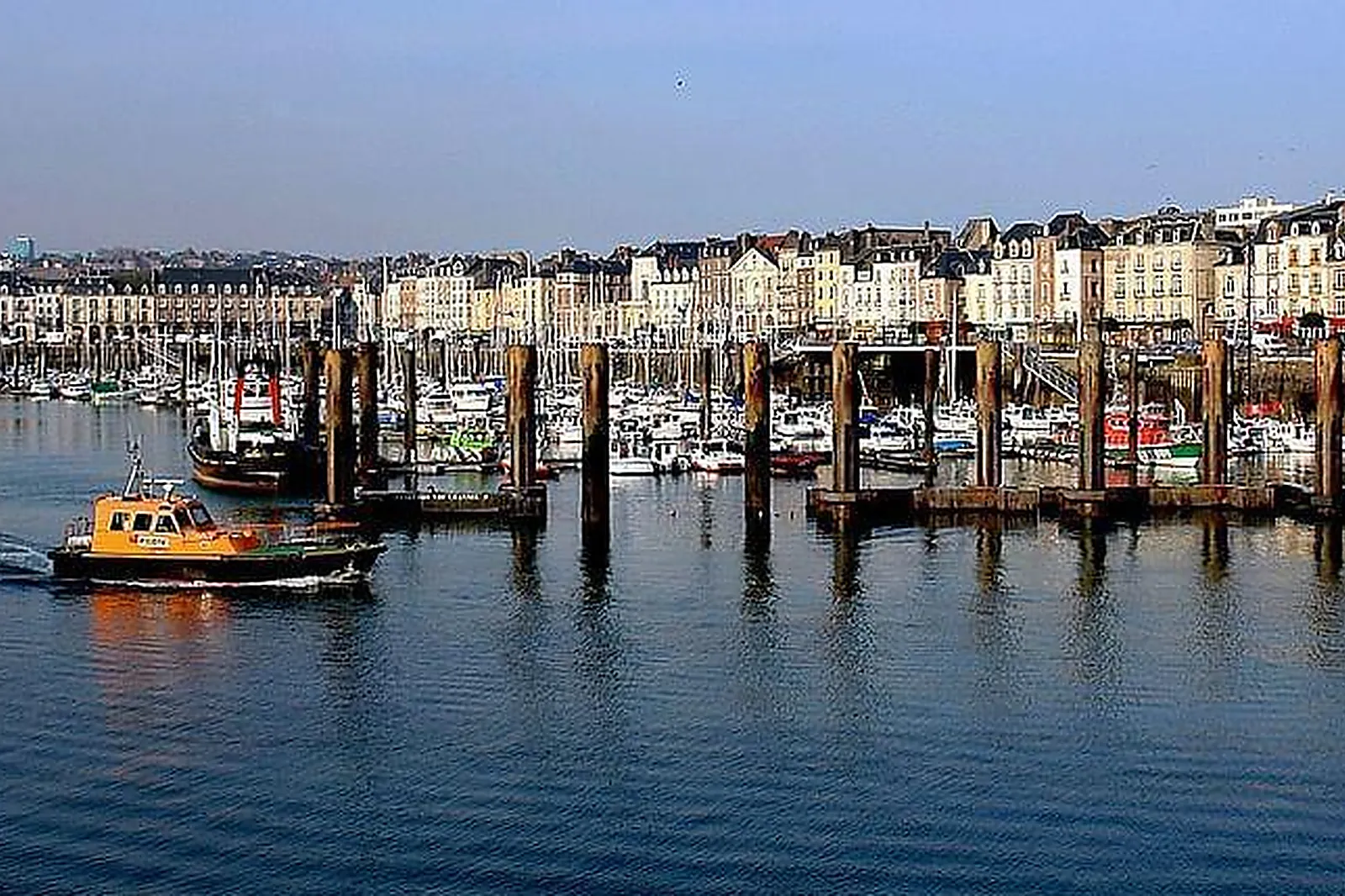 Lieux événementiels, HÔTEL RESTAURANT LES ARCADES *** DIEPPE
