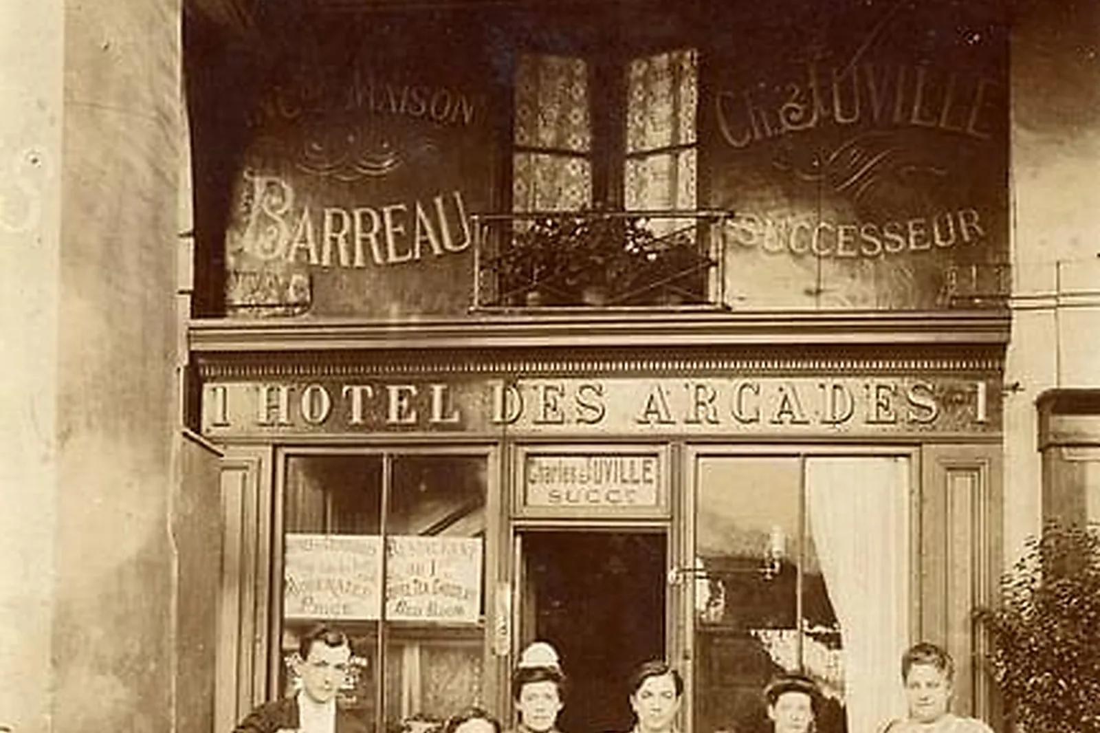 Lieux événementiels, HÔTEL RESTAURANT LES ARCADES *** DIEPPE