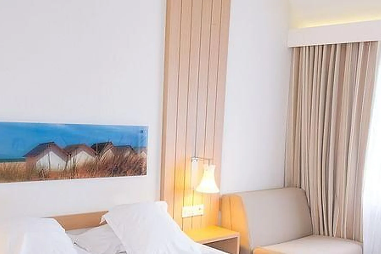 Lieux événementiels, HÔTEL RIVA BELLA THALAZUR ****