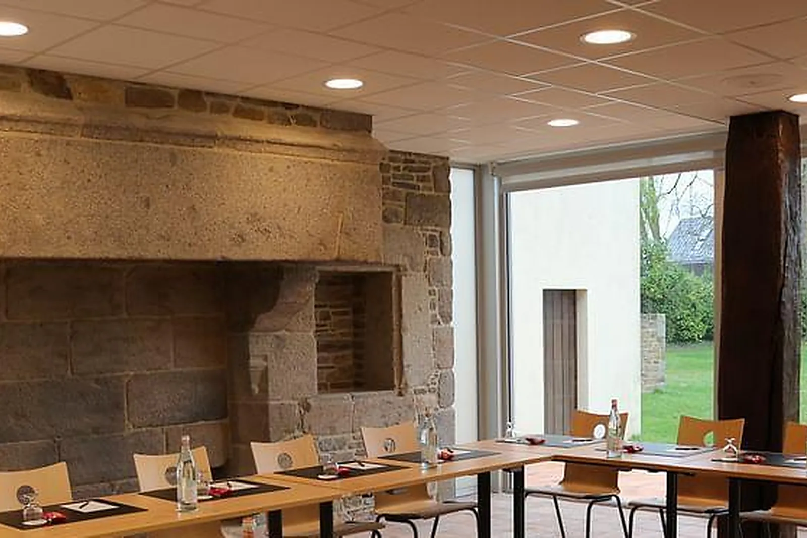 Lieux événementiels, HÔTEL SAINT AUBERT ***