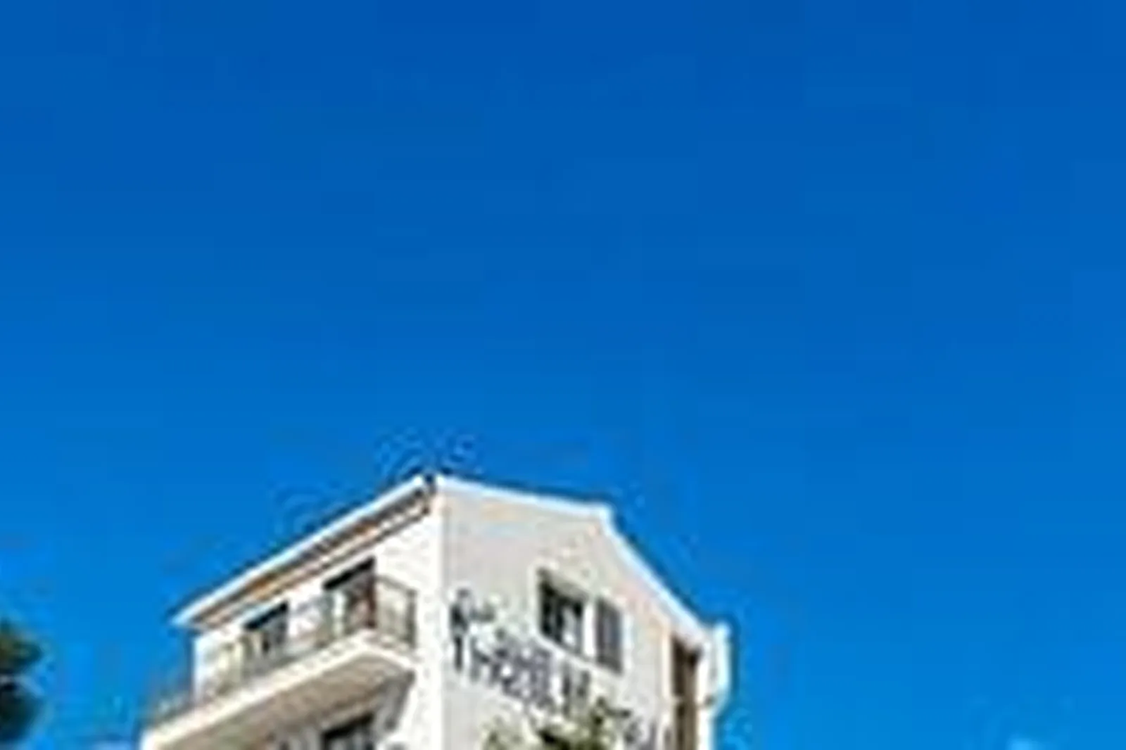 Lieux événementiels, LE CHALET DES ABBESSES