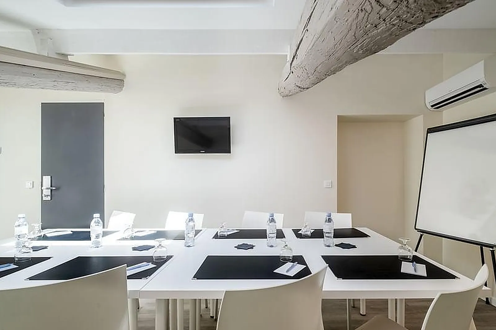 Lieux événementiels, HÔTEL SEIZE