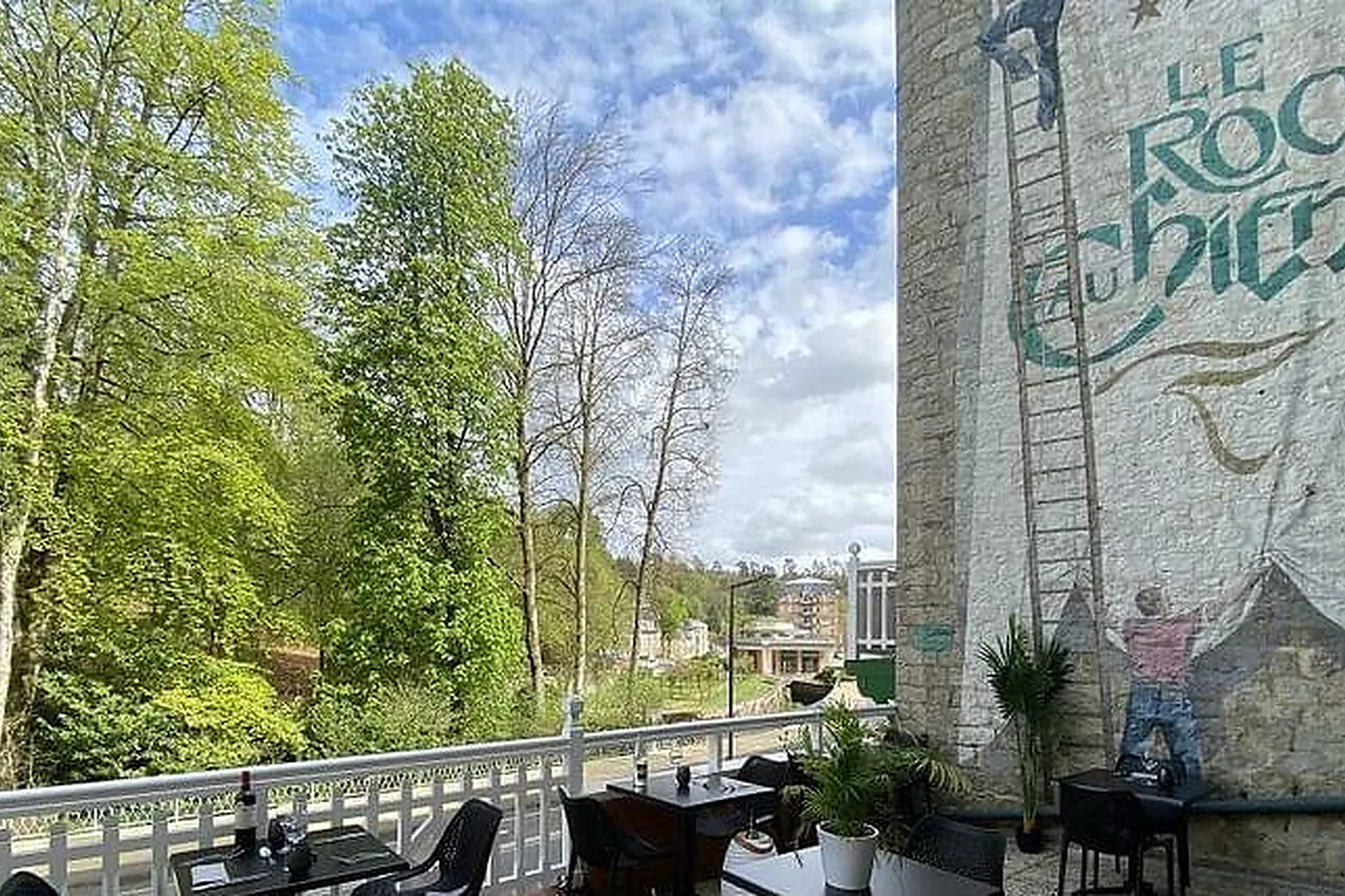 Lieux événementiels, HÔTEL SPA LE ROC AU CHIEN***