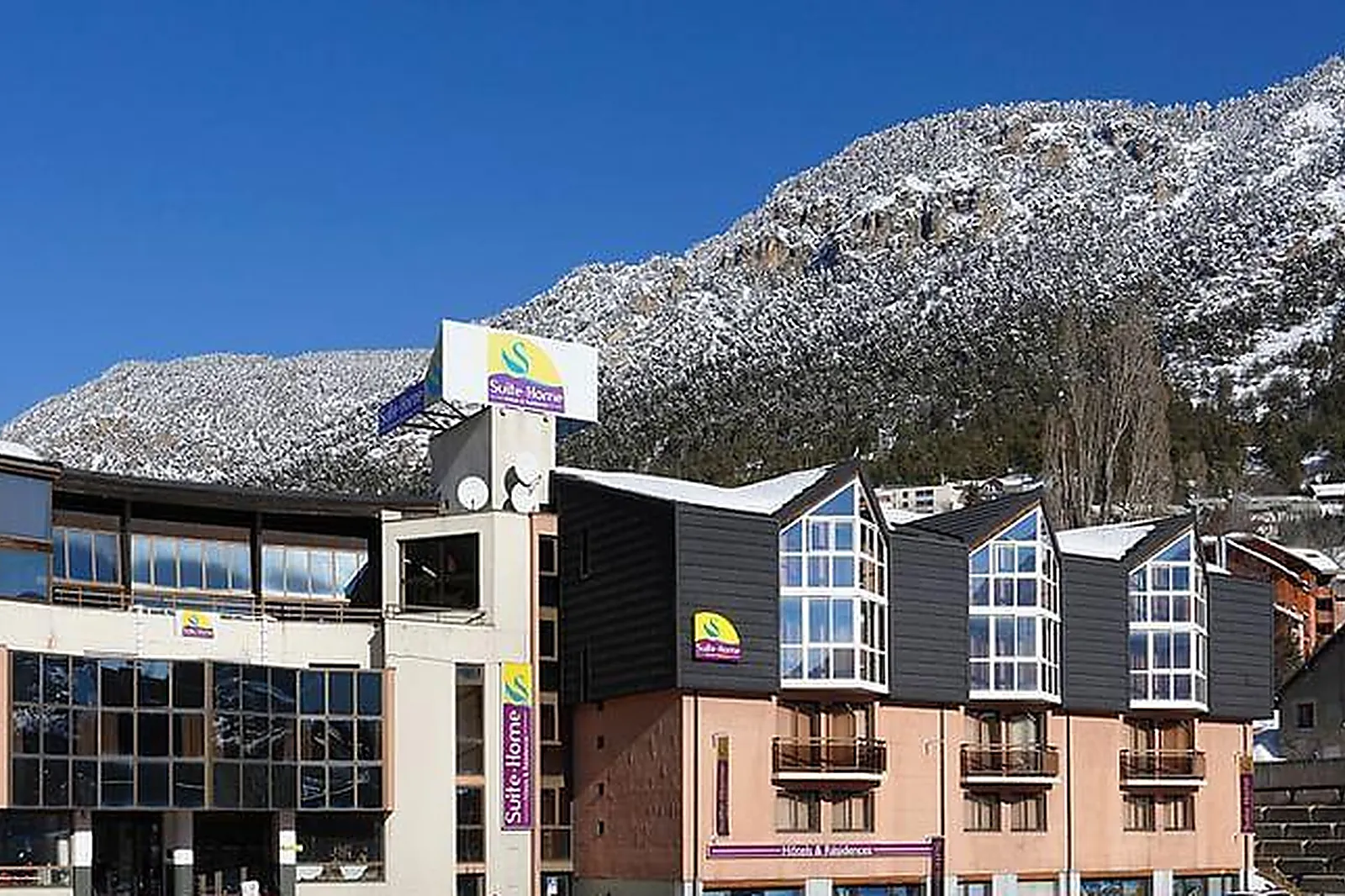 Lieux événementiels, HÔTEL SUITE-HOME BRIANÇON / SERRE-CHEVALIER