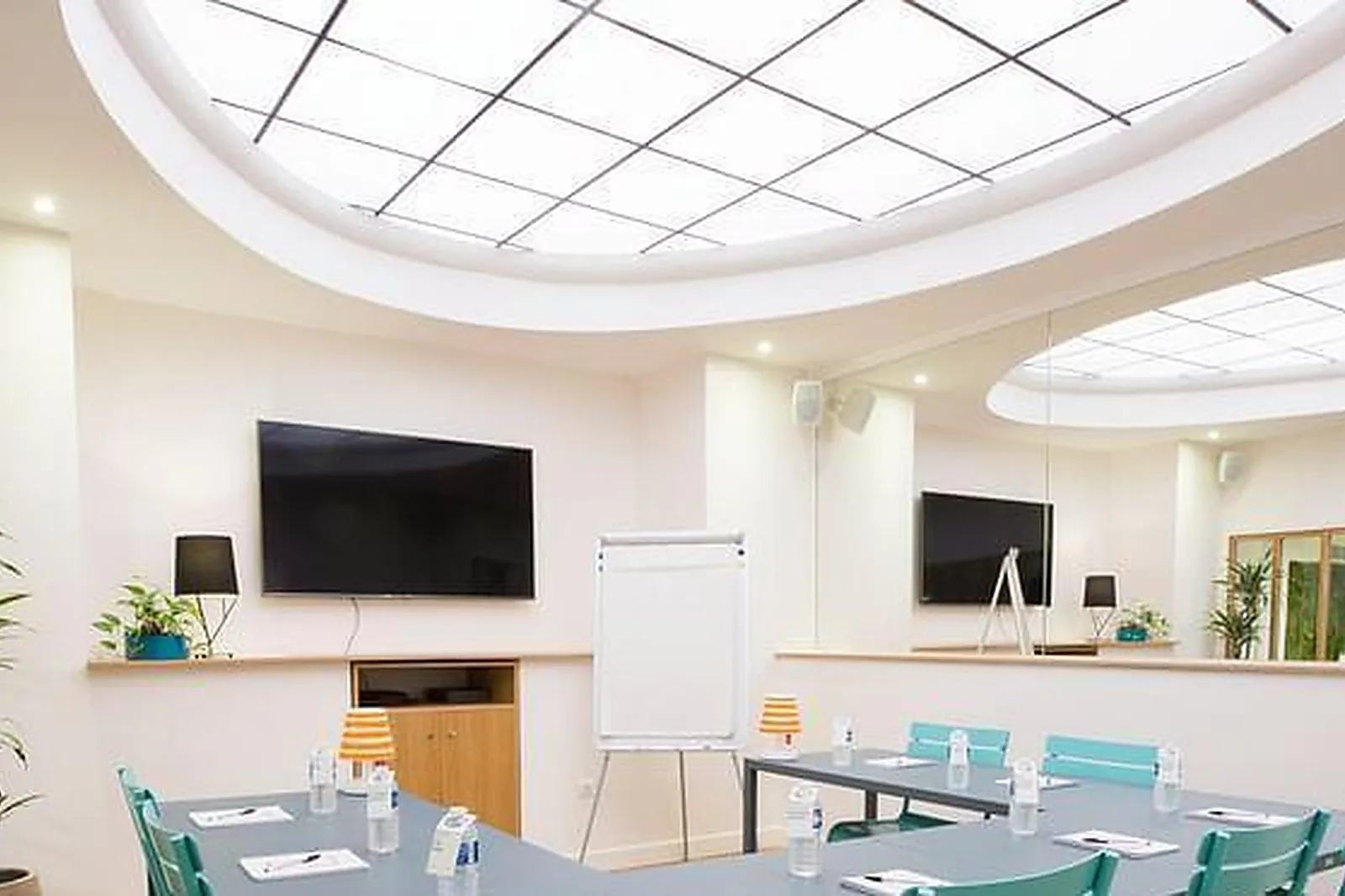 Lieux événementiels, MICKAEL-COACHING