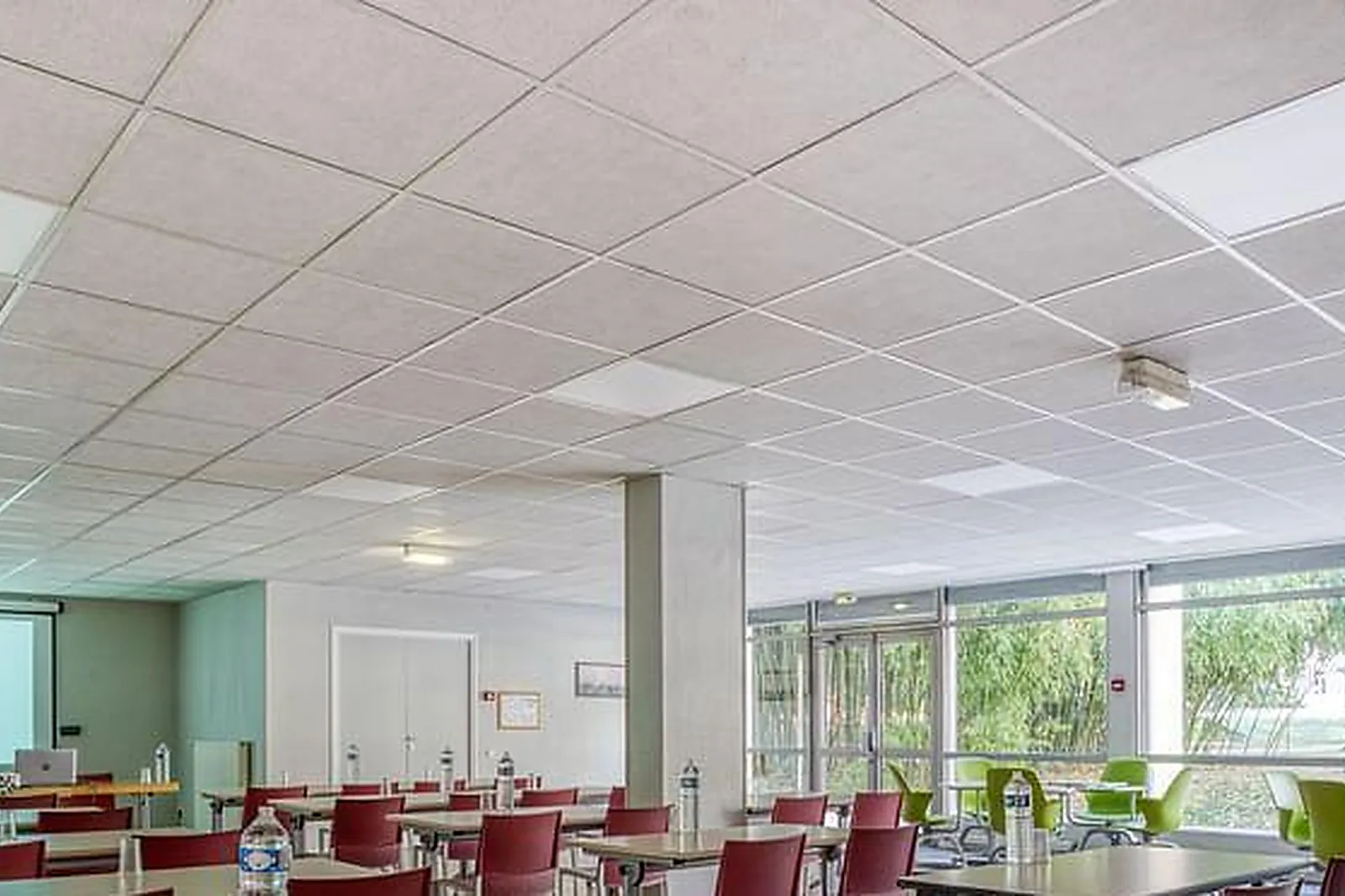 Lieux événementiels, HÔTEL VALPRÉ ***