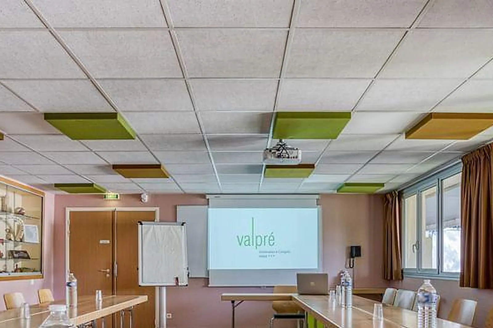 Lieux événementiels, HÔTEL VALPRÉ ***