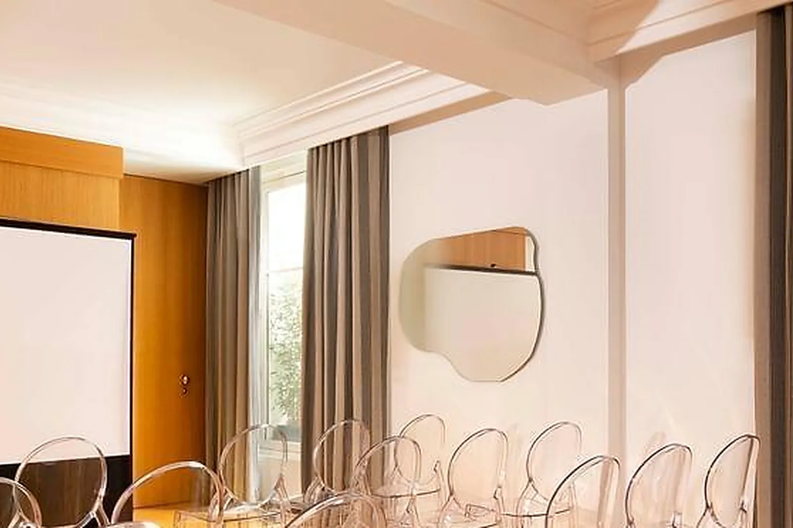 Lieux événementiels, HÔTEL VERNET *****