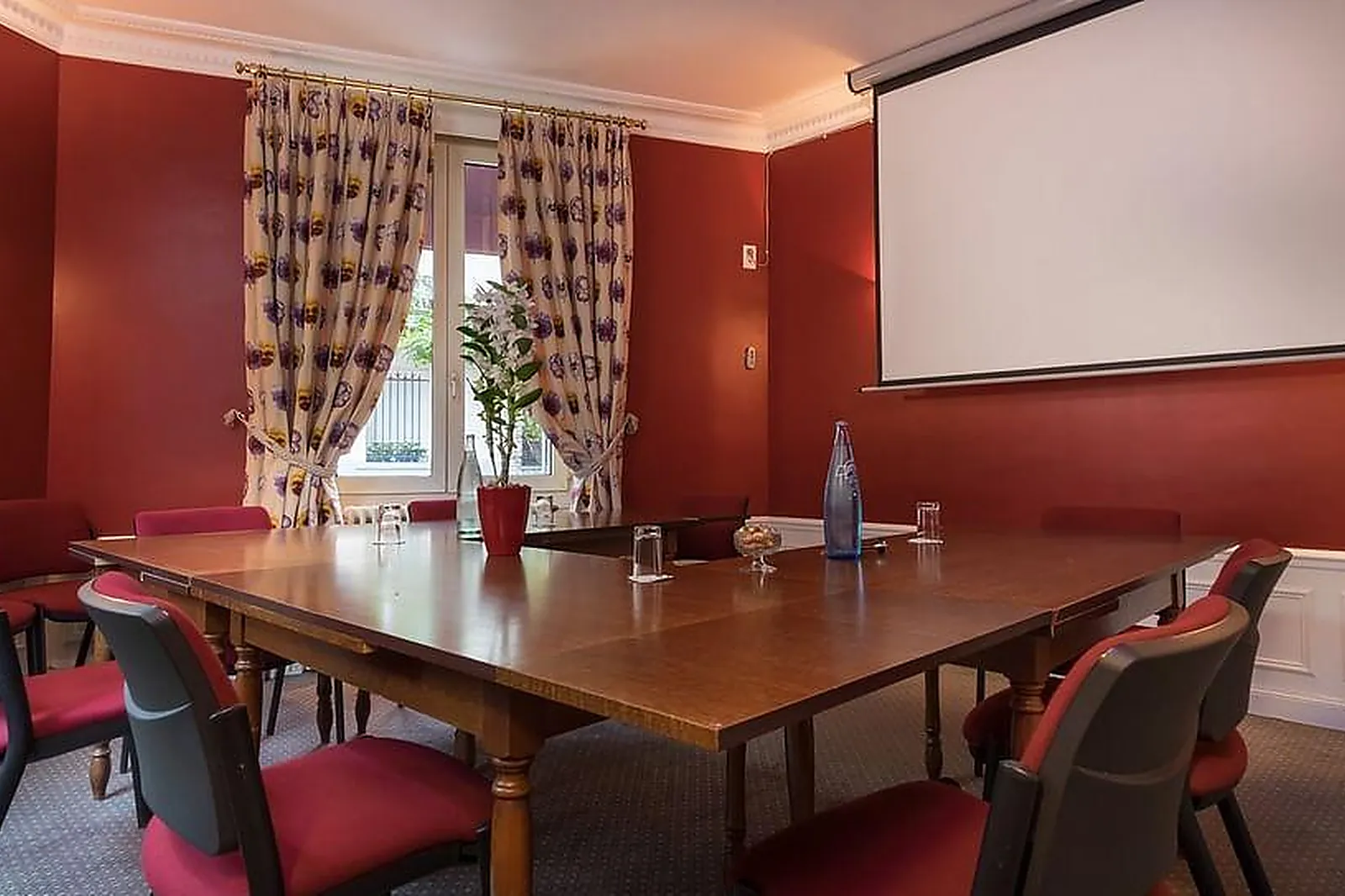 Lieux événementiels, HÔTEL VIRGINA