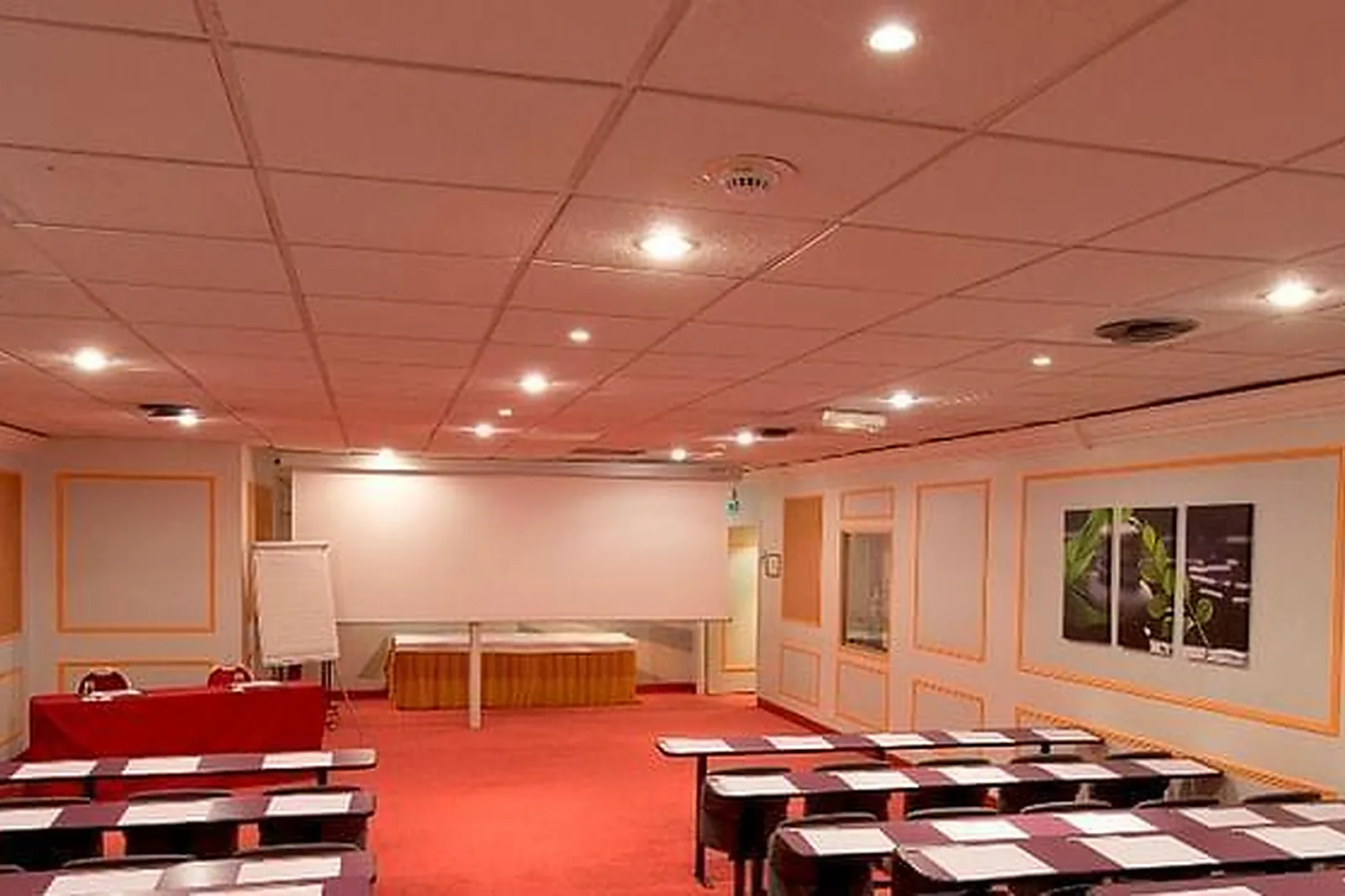 Lieux événementiels, LE CERCLE MORENO