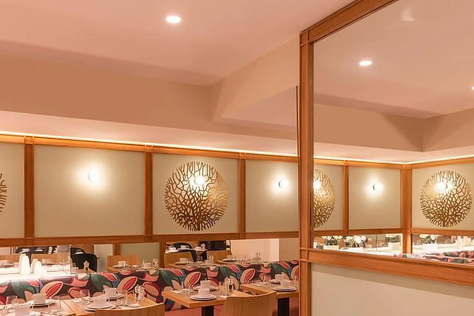 Lieux événementiels, HÔTEL YLLEN EIFFEL