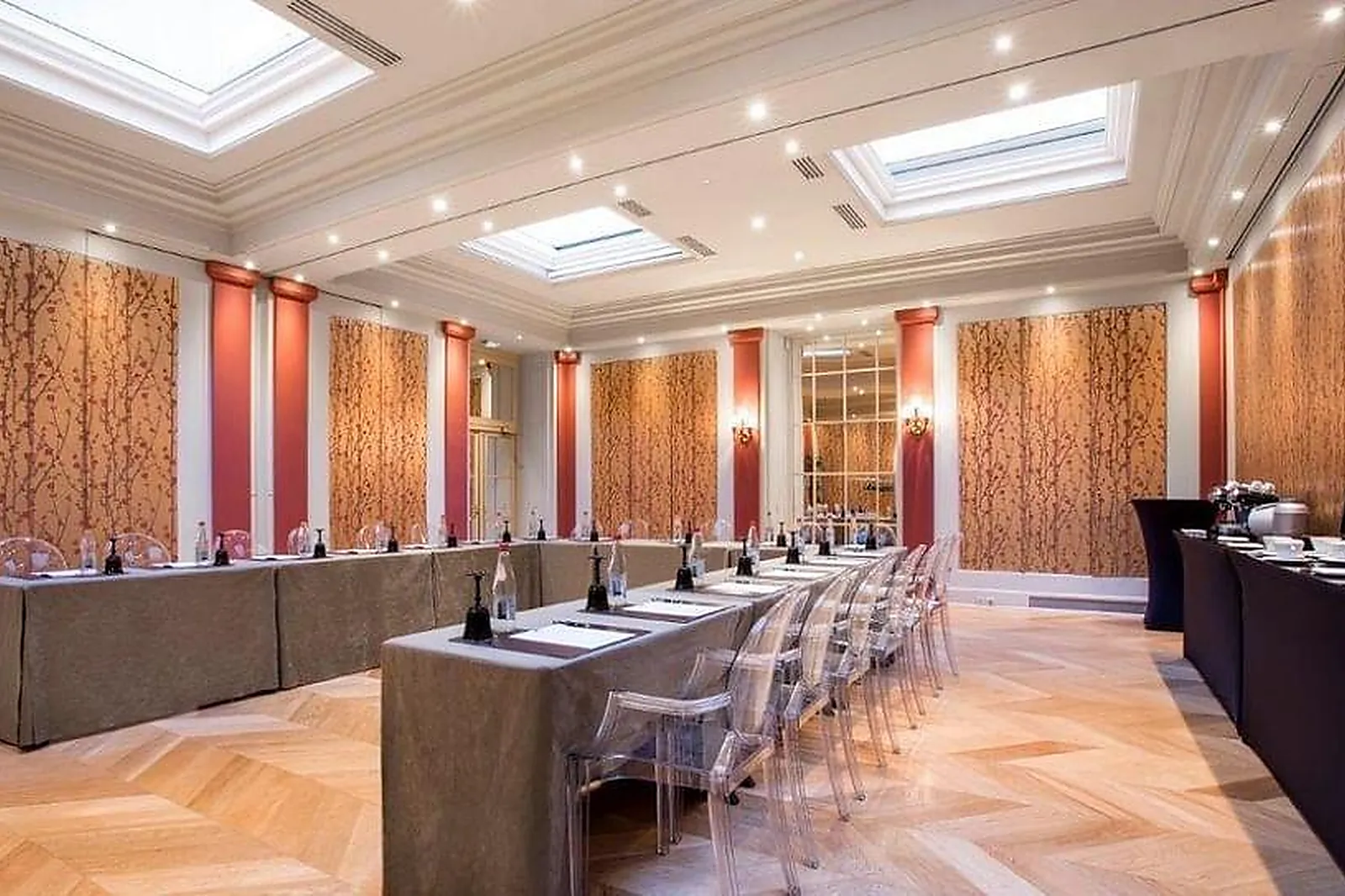 Lieux événementiels, HÔTEL CASTILLE PARIS