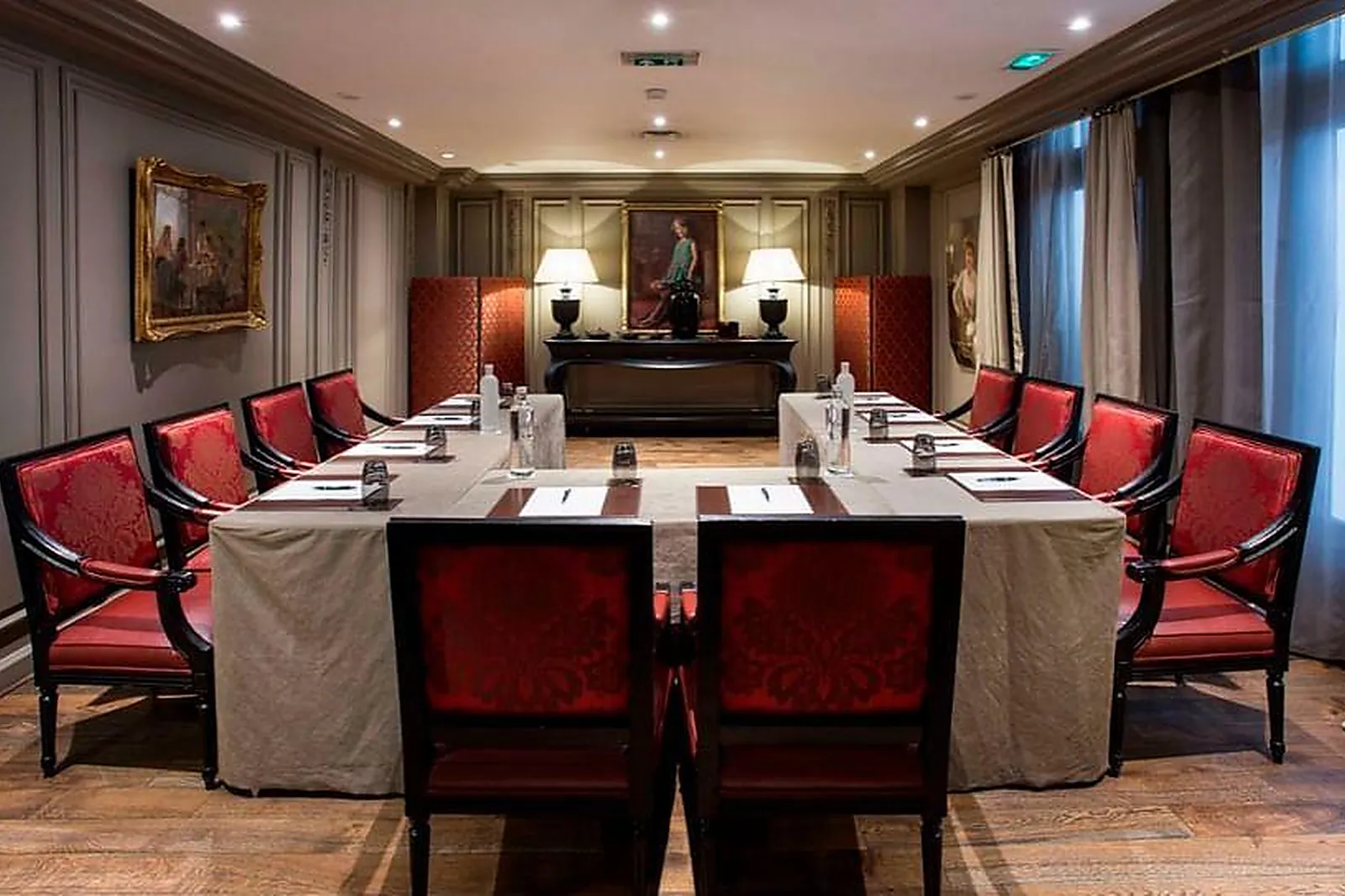 Lieux événementiels, HÔTEL CASTILLE PARIS