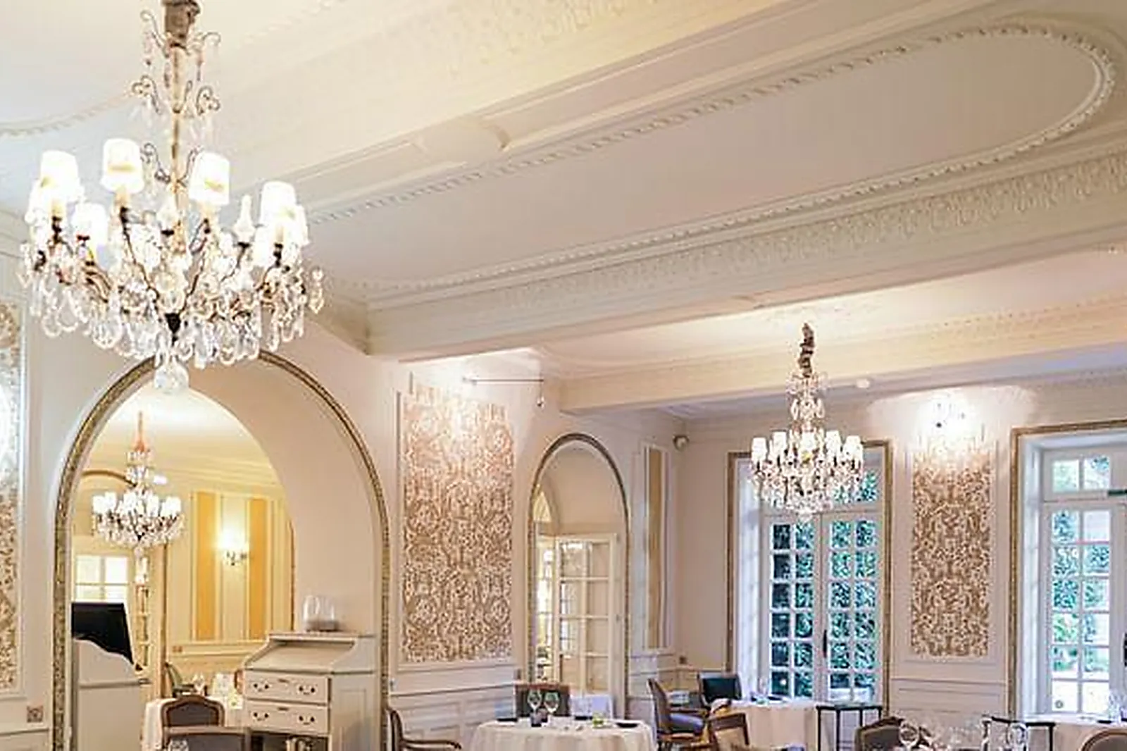 Lieux événementiels, HÔTEL D'EUROPE *****