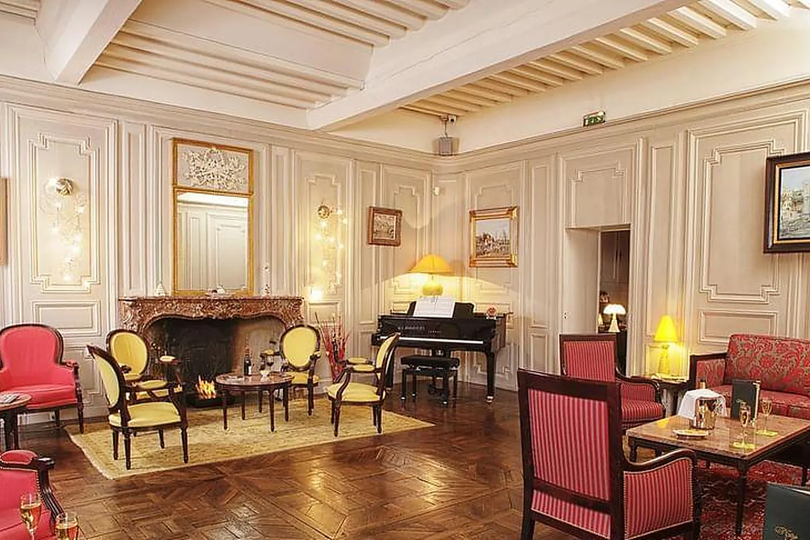 Lieux événementiels, HÔTEL D'HAUSSONVILLE ****