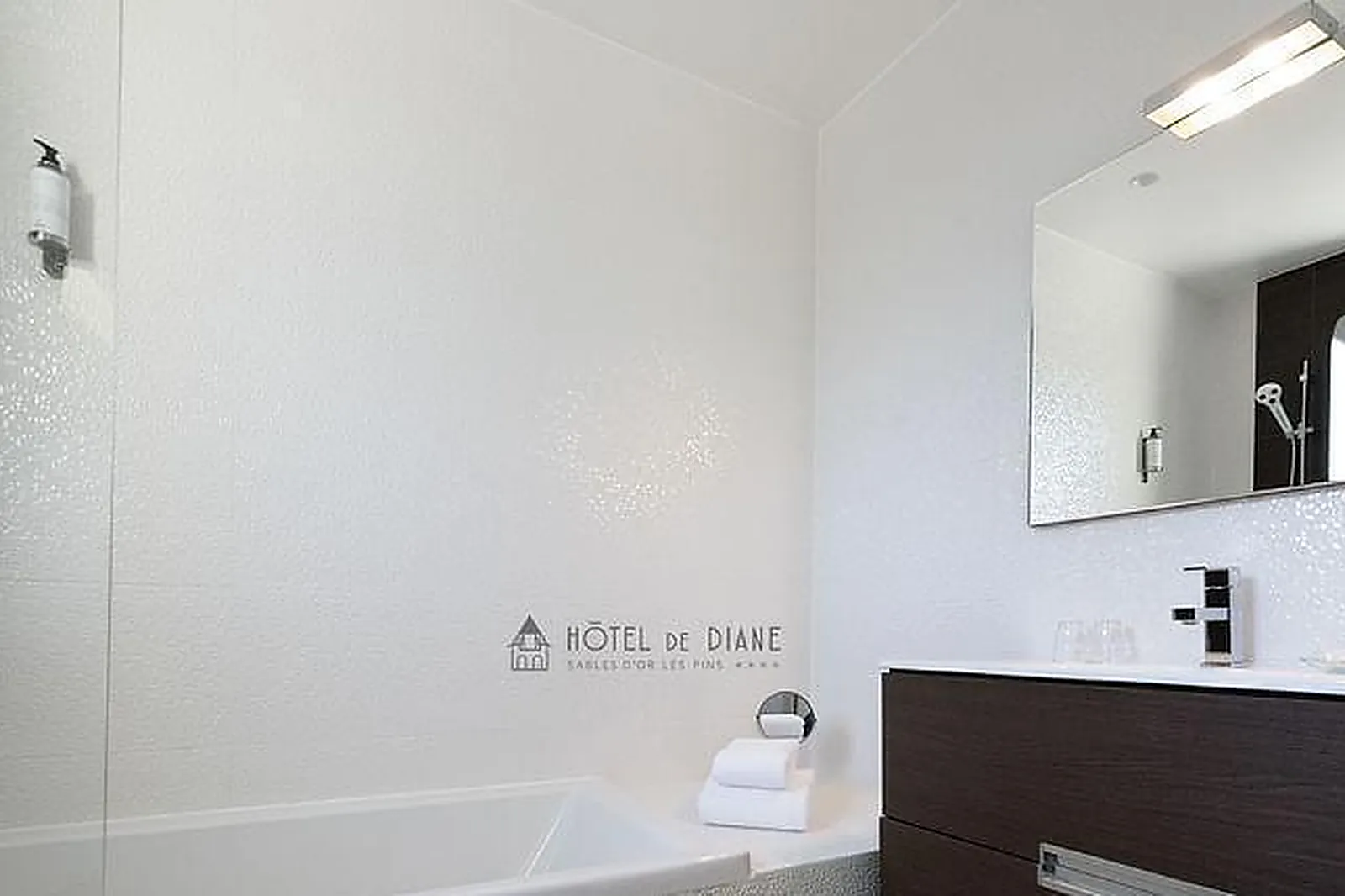 Lieux événementiels, HÔTEL DE DIANE ****