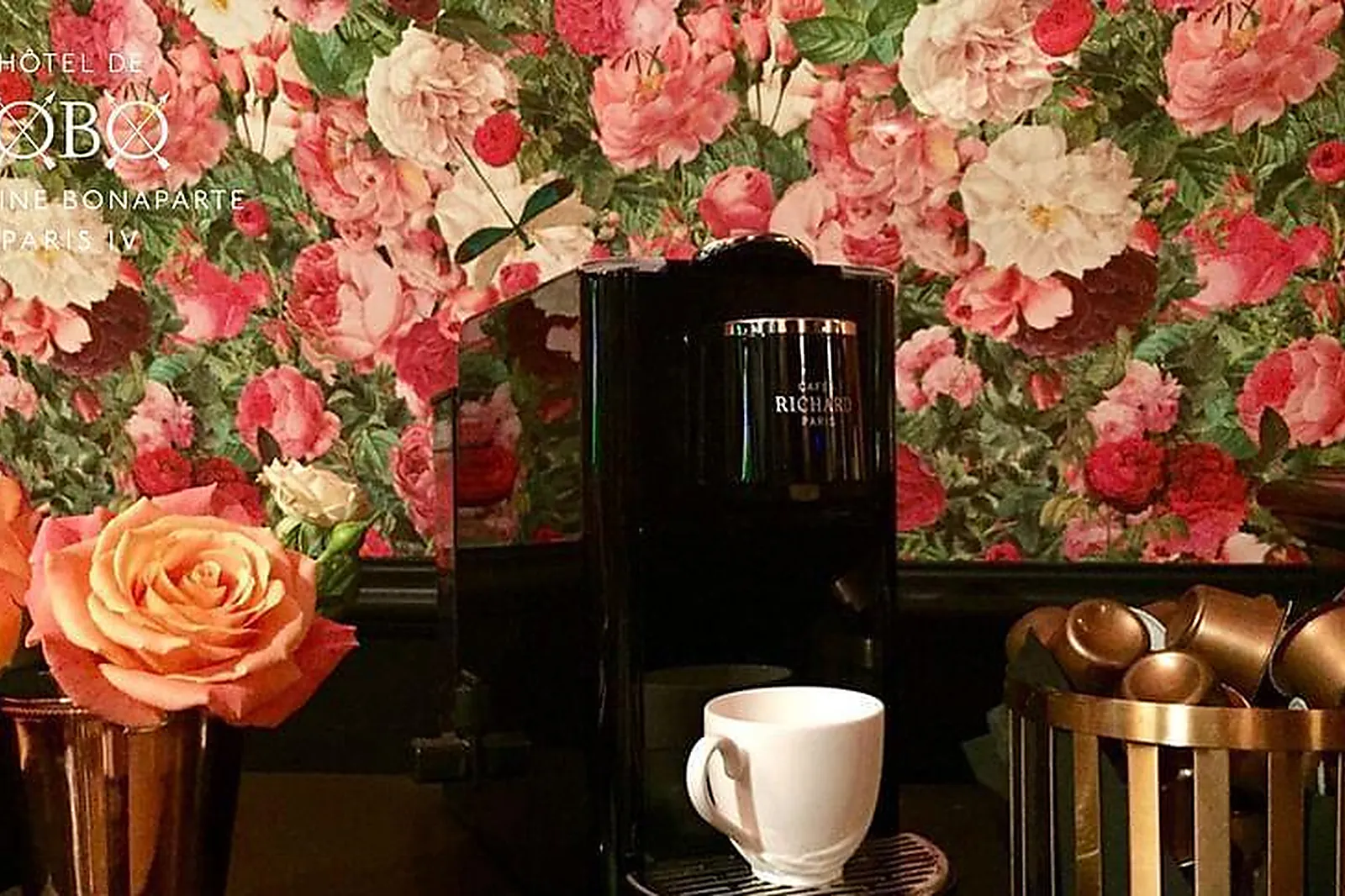 Lieux événementiels, HÔTEL DE JOBO