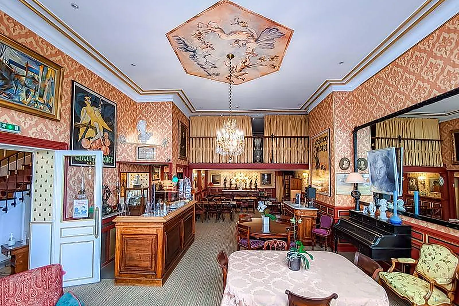 Lieux événementiels, HÔTEL DE L'ABEILLE