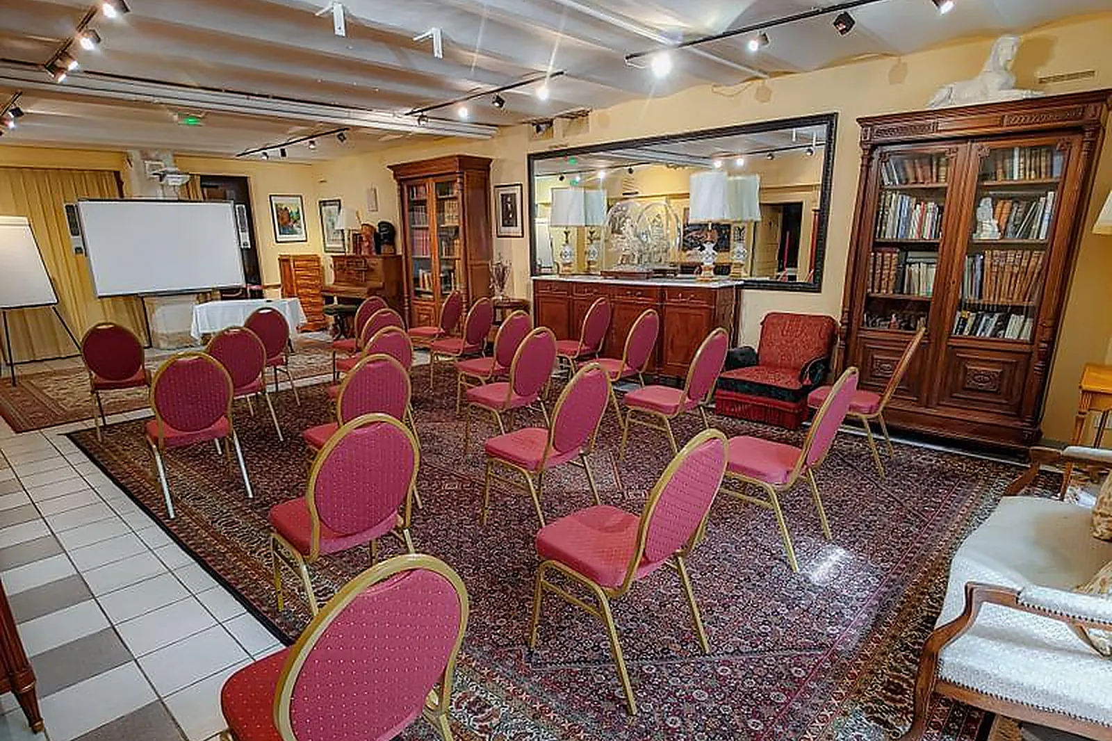 Lieux événementiels, HÔTEL DE L'ABEILLE