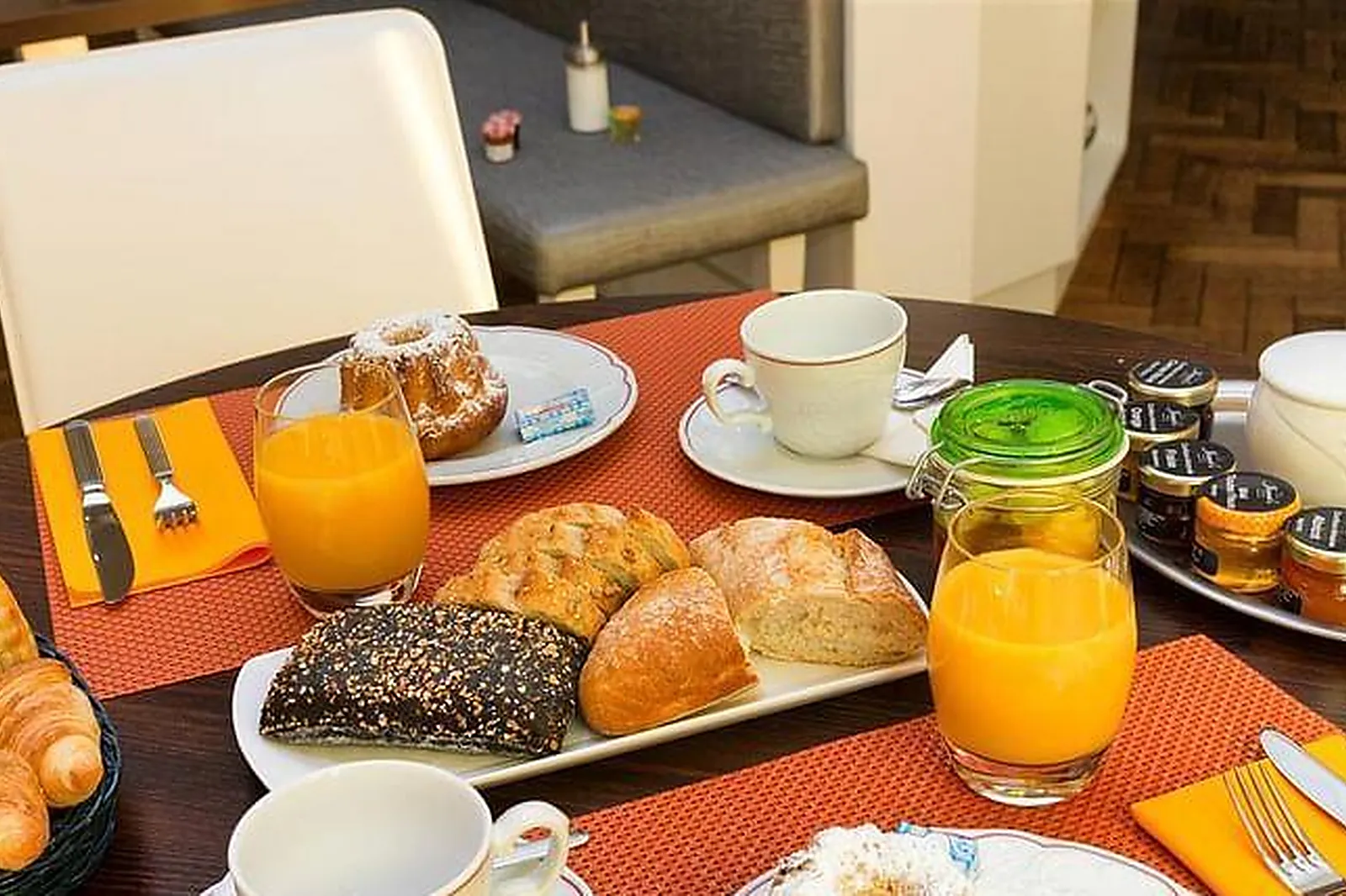 Lieux événementiels, HÔTEL DE L'EUROPE BY HAPPYCULTURE****