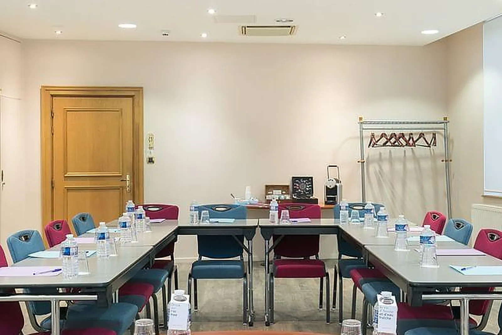 Lieux événementiels, HÔTEL DE L'EUROPE BY HAPPYCULTURE****