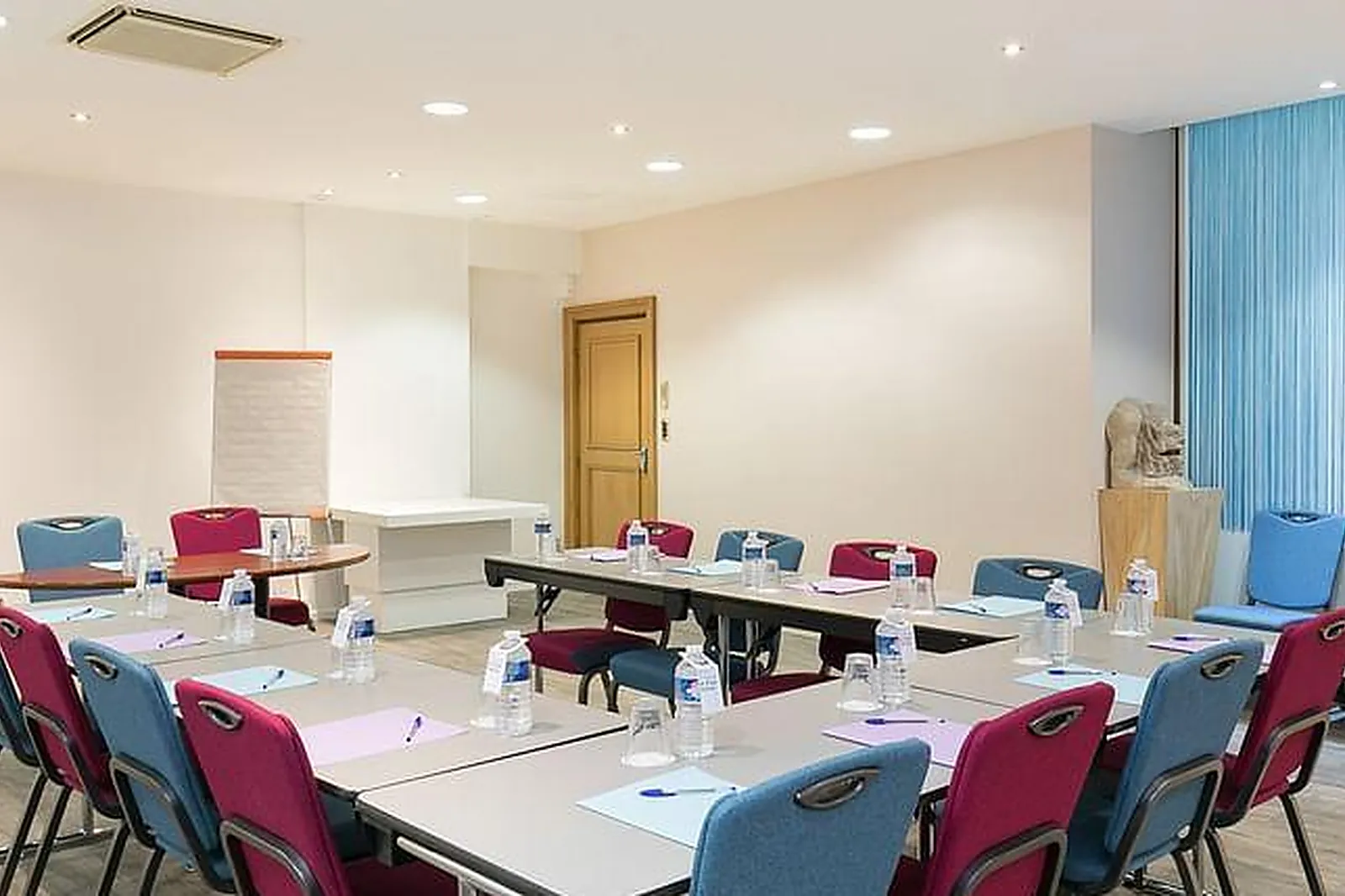 Lieux événementiels, HÔTEL DE L'EUROPE BY HAPPYCULTURE****