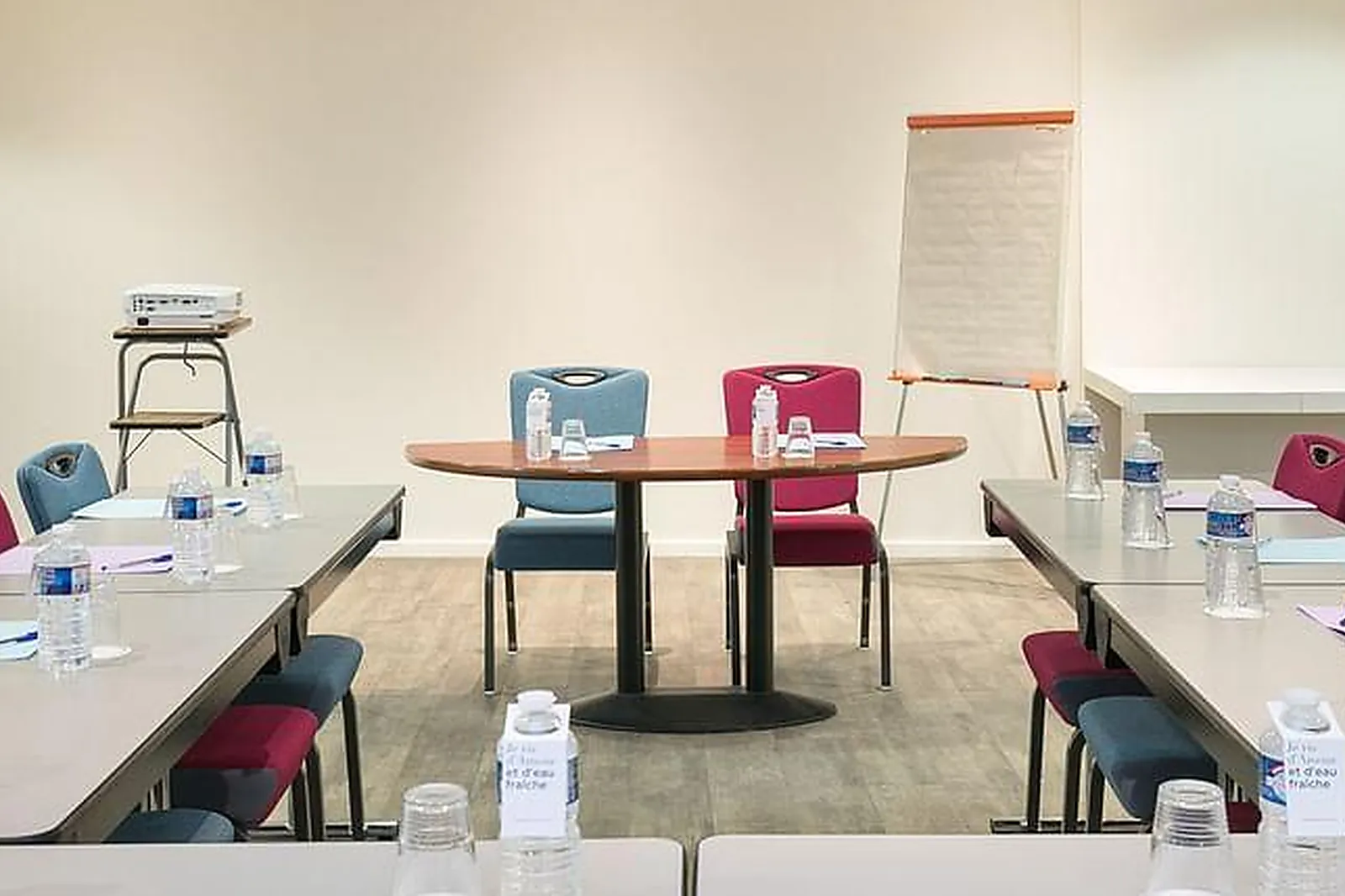 Lieux événementiels, HÔTEL DE L'EUROPE BY HAPPYCULTURE****