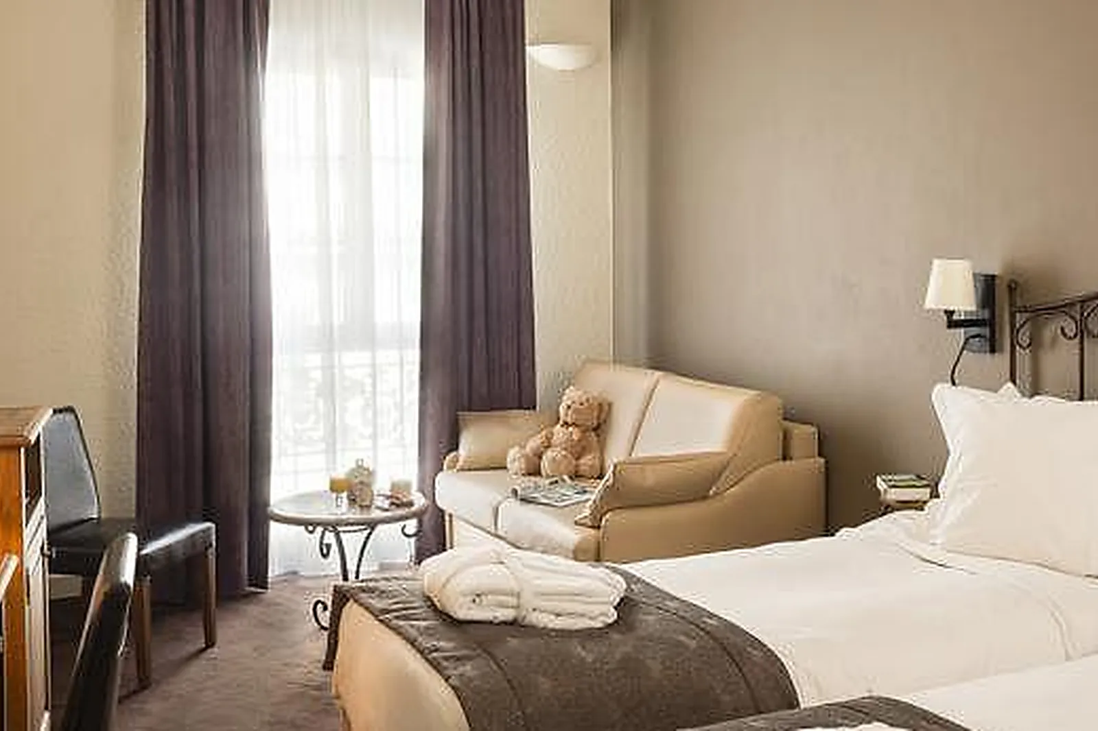 Lieux événementiels, HÔTEL DE L'HORLOGE ****