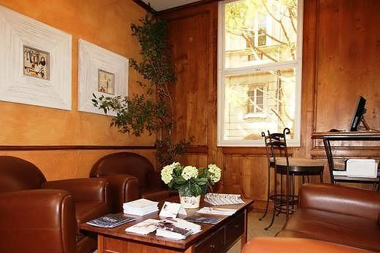 Lieux événementiels, HÔTEL DE L'HORLOGE ****