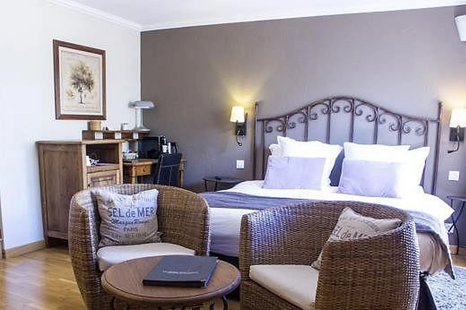 Lieux événementiels, HÔTEL DE L'HORLOGE ****