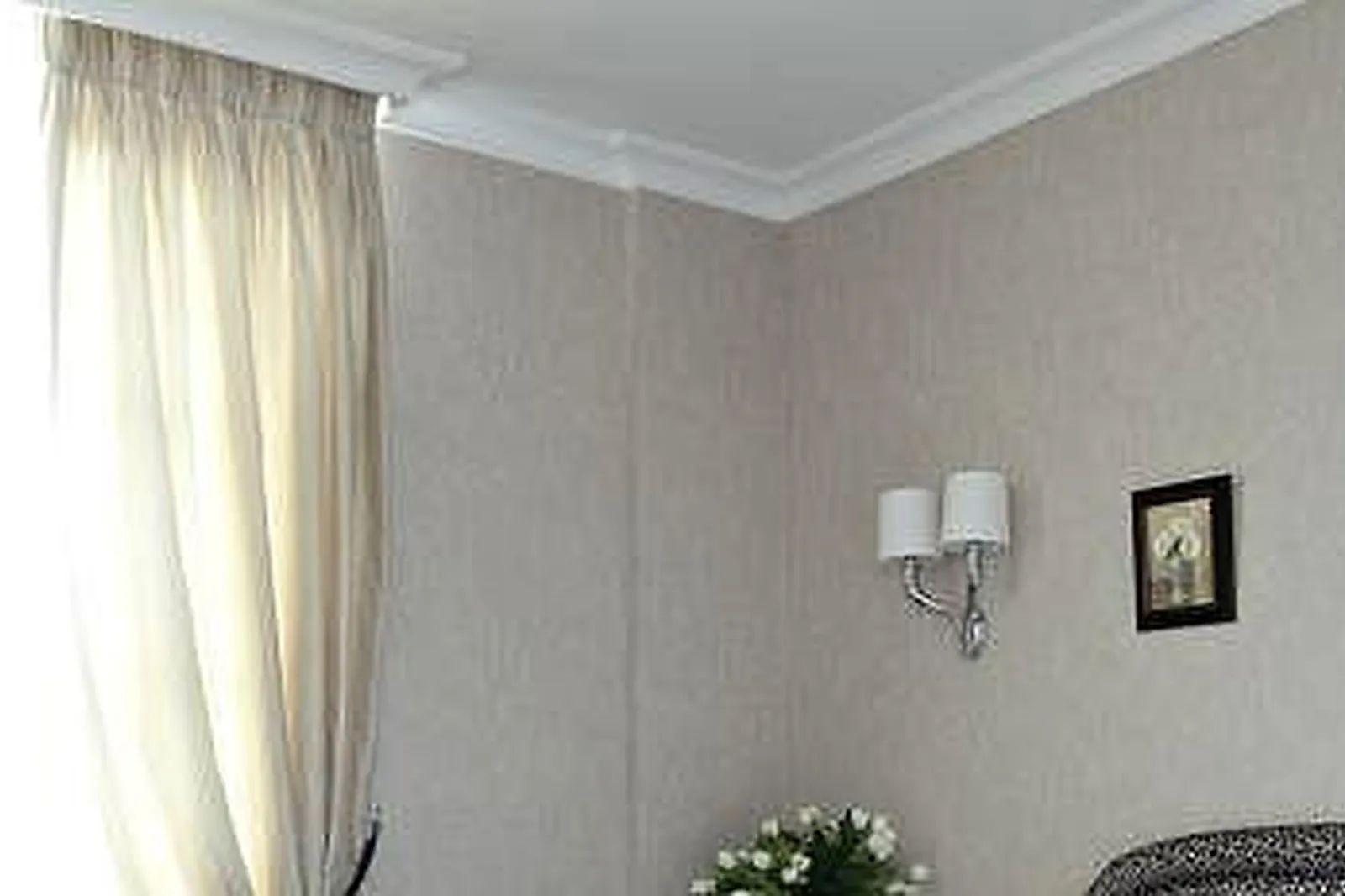 Lieux événementiels, HÔTEL DE L'UNIVERS ****