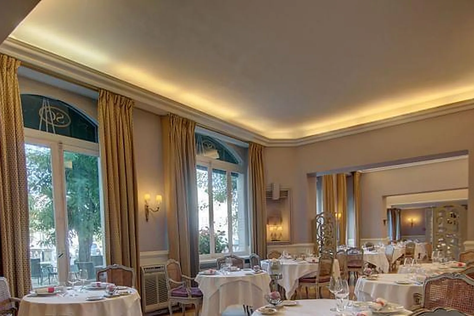 Lieux événementiels, HÔTEL DE LA POSTE ****