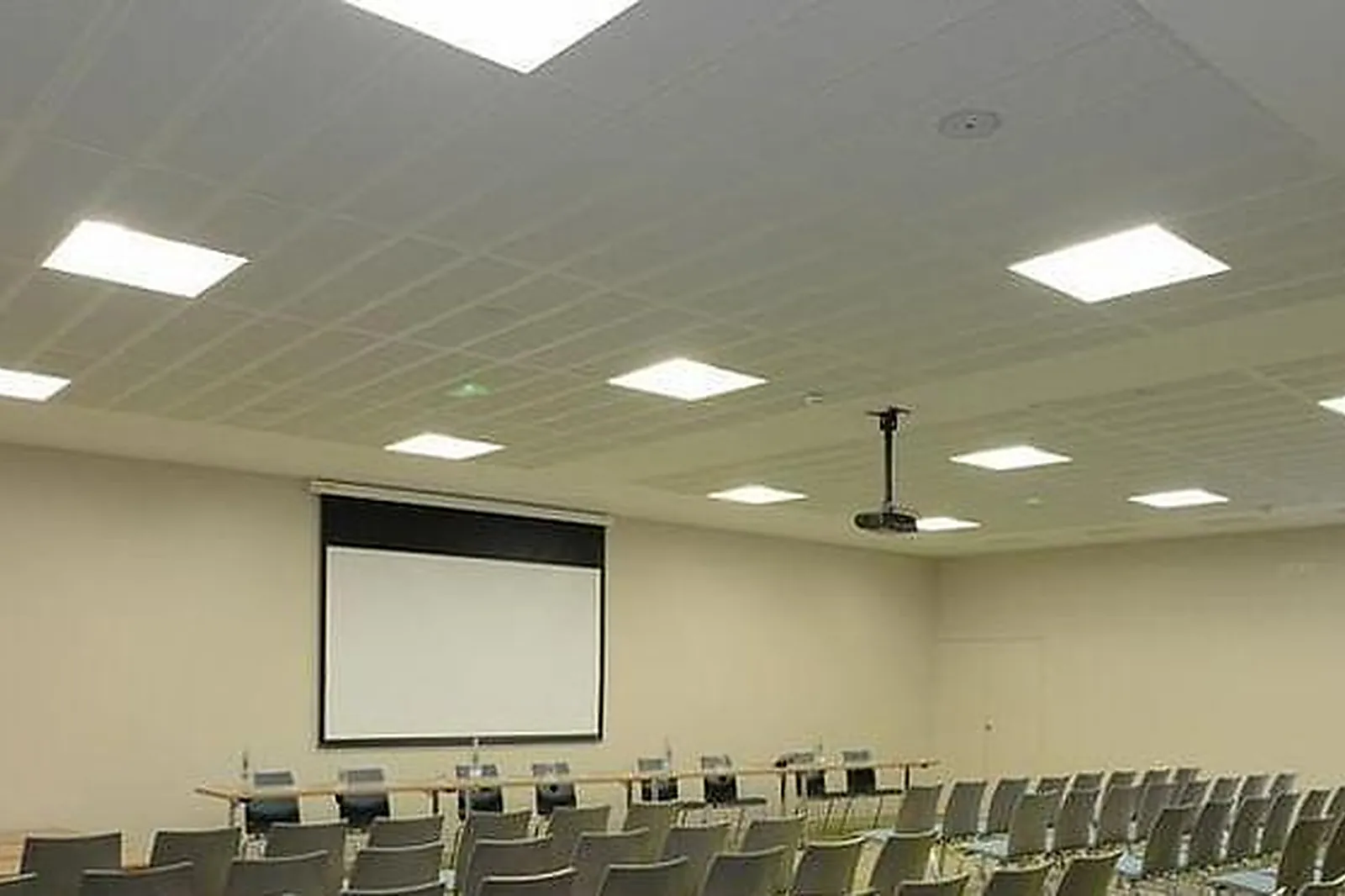 Lieux événementiels, LE BATACLAN DISCOTHÈQUE