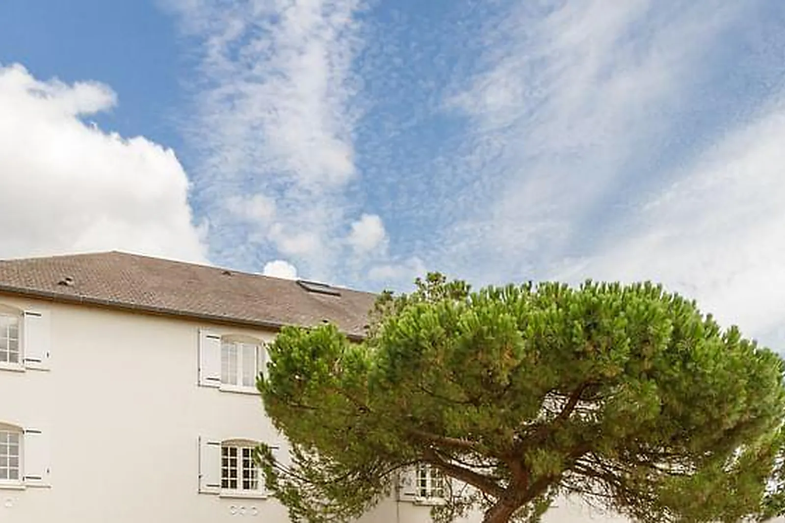 Lieux événementiels, CHEZ TANIA