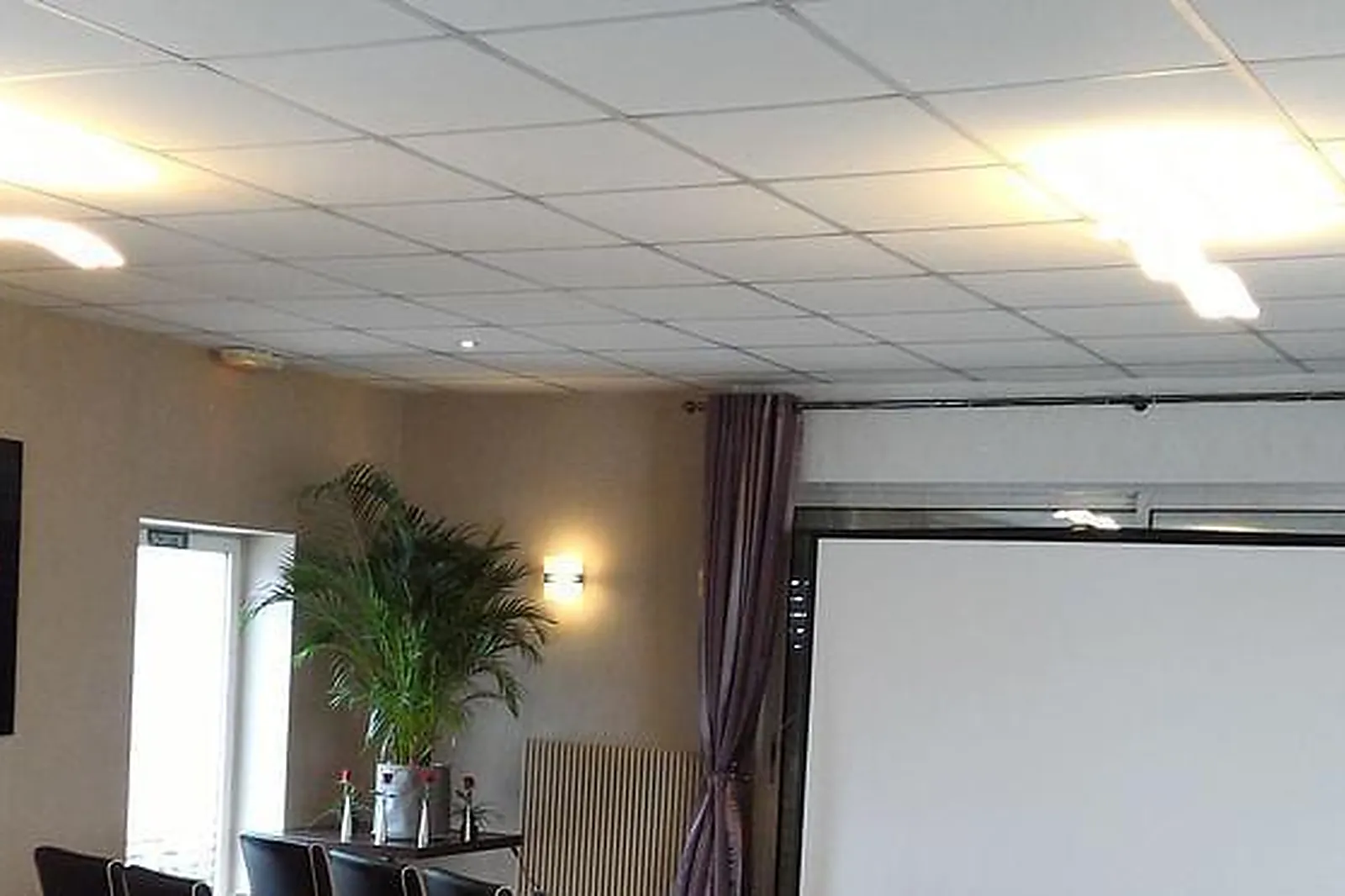 Lieux événementiels, CHEZ TANIA