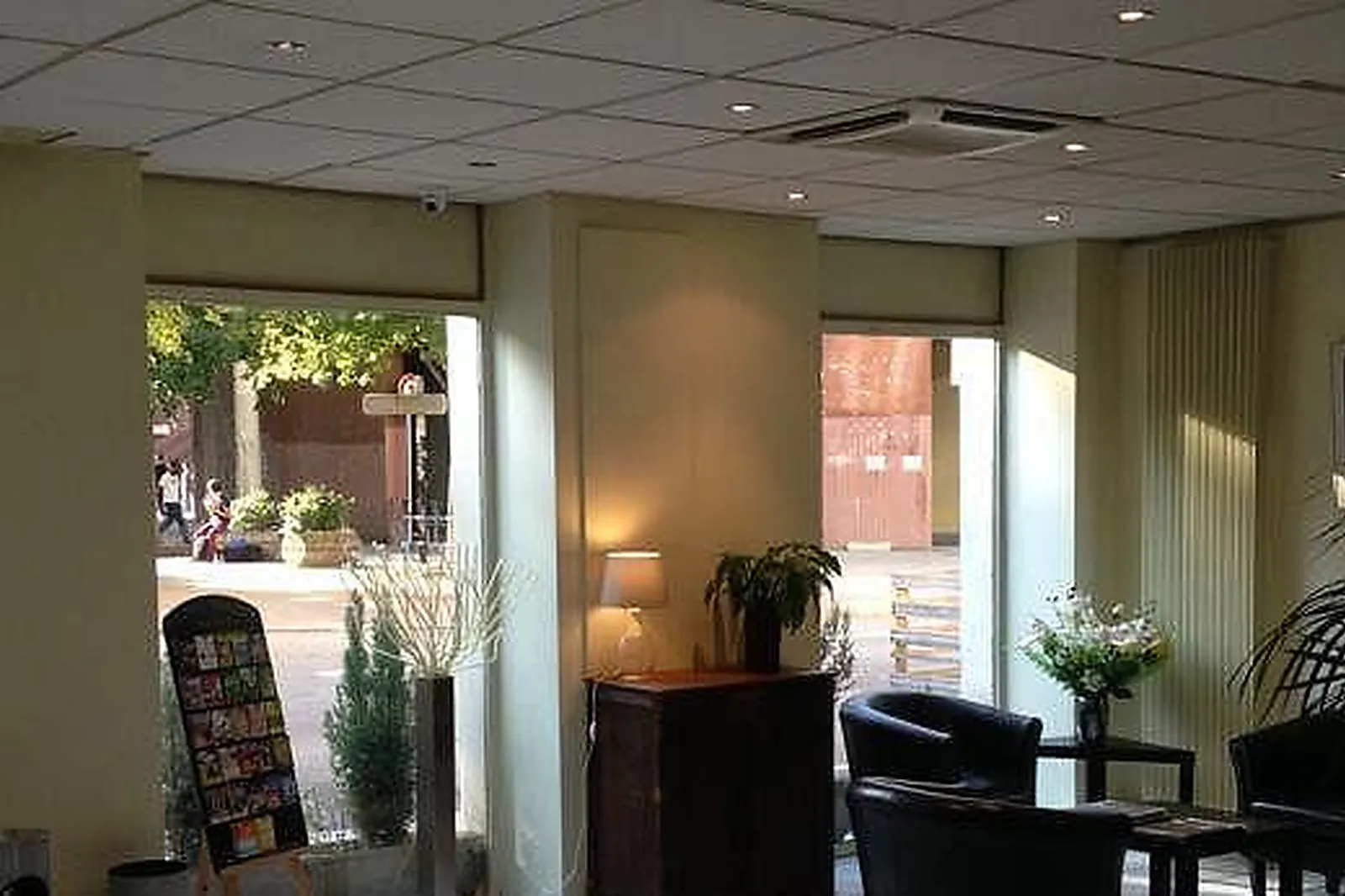 Lieux événementiels, HÔTEL DES REMPARTS ***