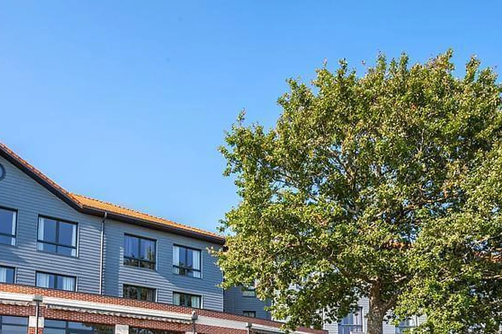 Lieux événementiels, HÔTEL DU GOLF ***