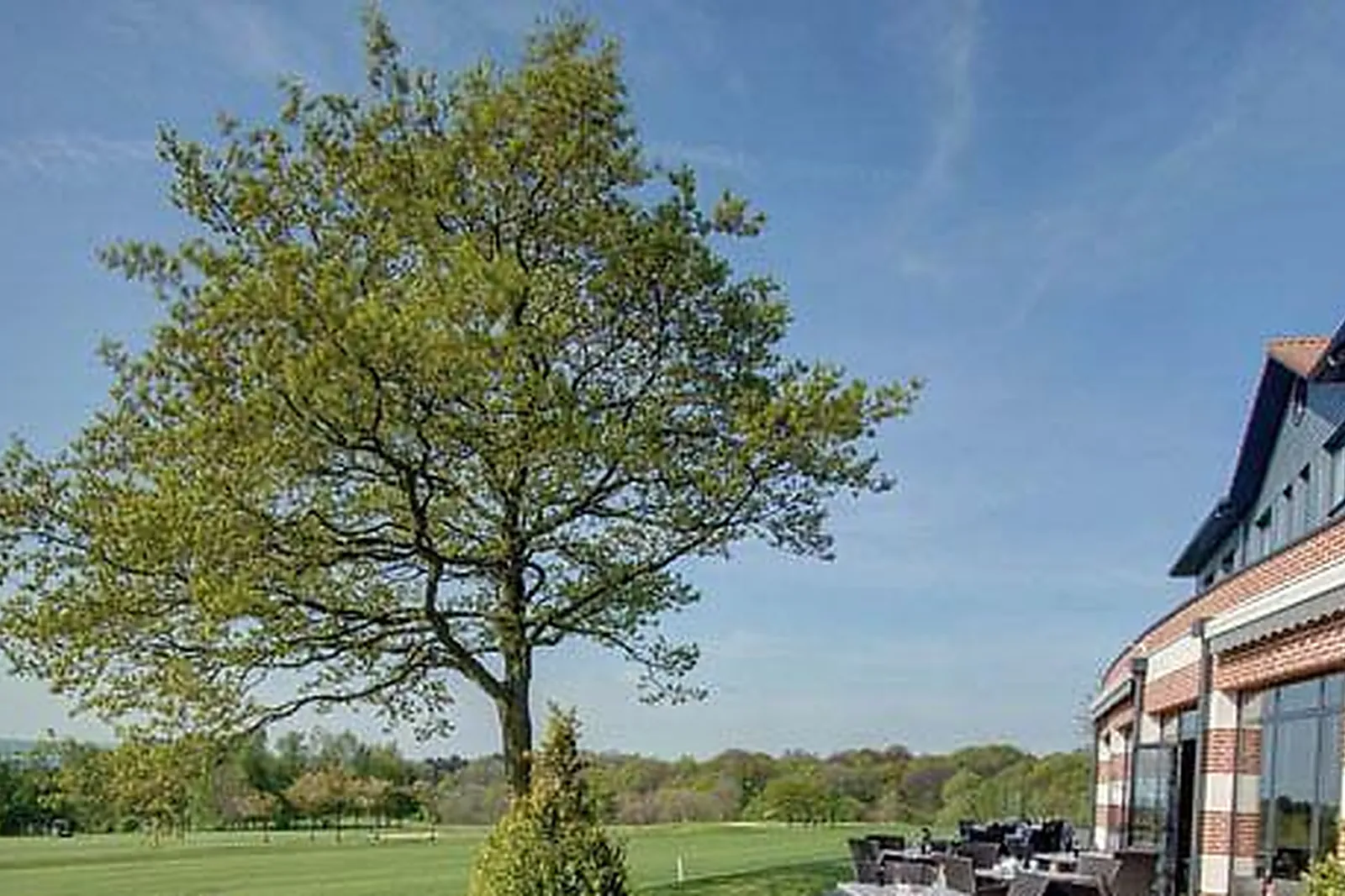 Lieux événementiels, HÔTEL DU GOLF ***