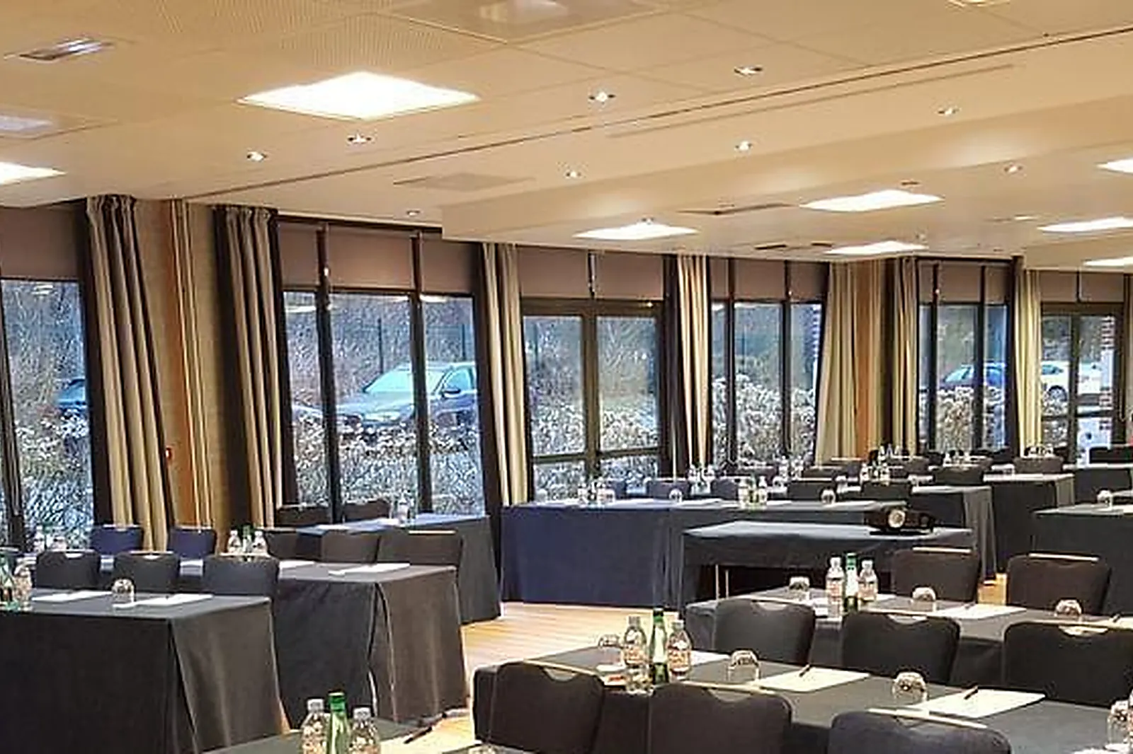 Lieux événementiels, HÔTEL DU GOLF ***