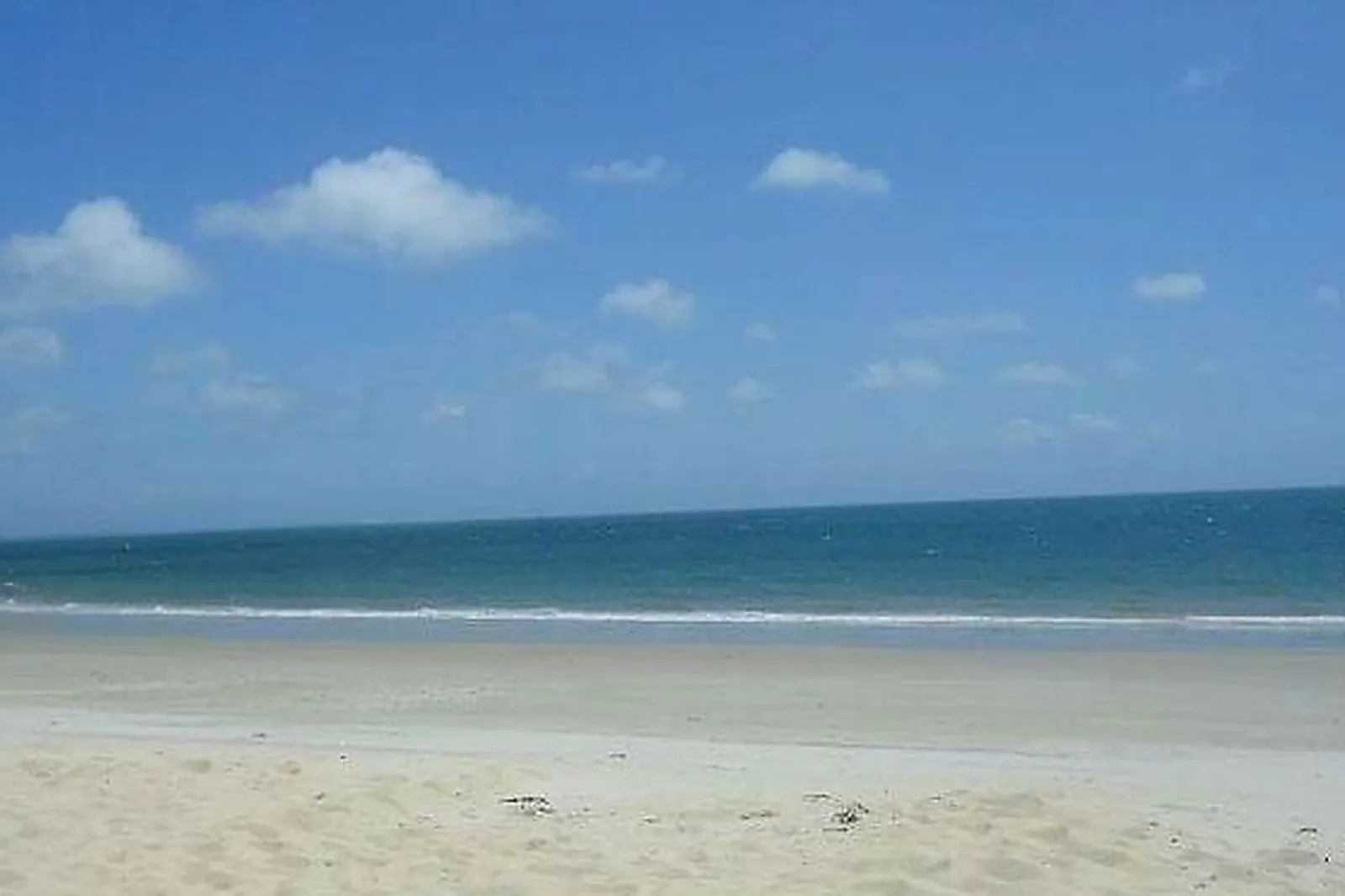 Lieux événementiels, HÔTEL DU TUMULUS ***