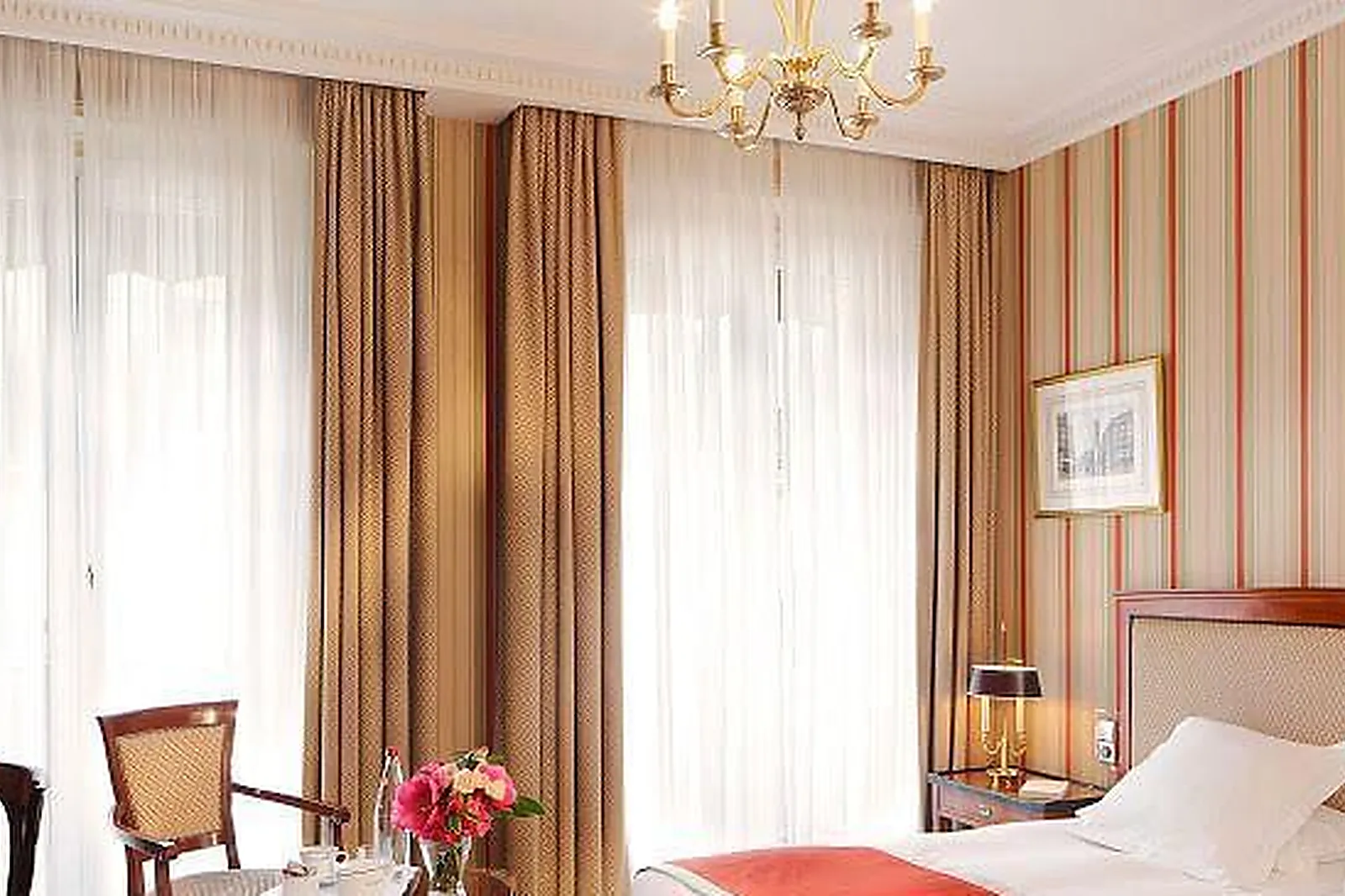 Lieux événementiels, HÔTEL LA DEMEURE MONTAIGNE ****