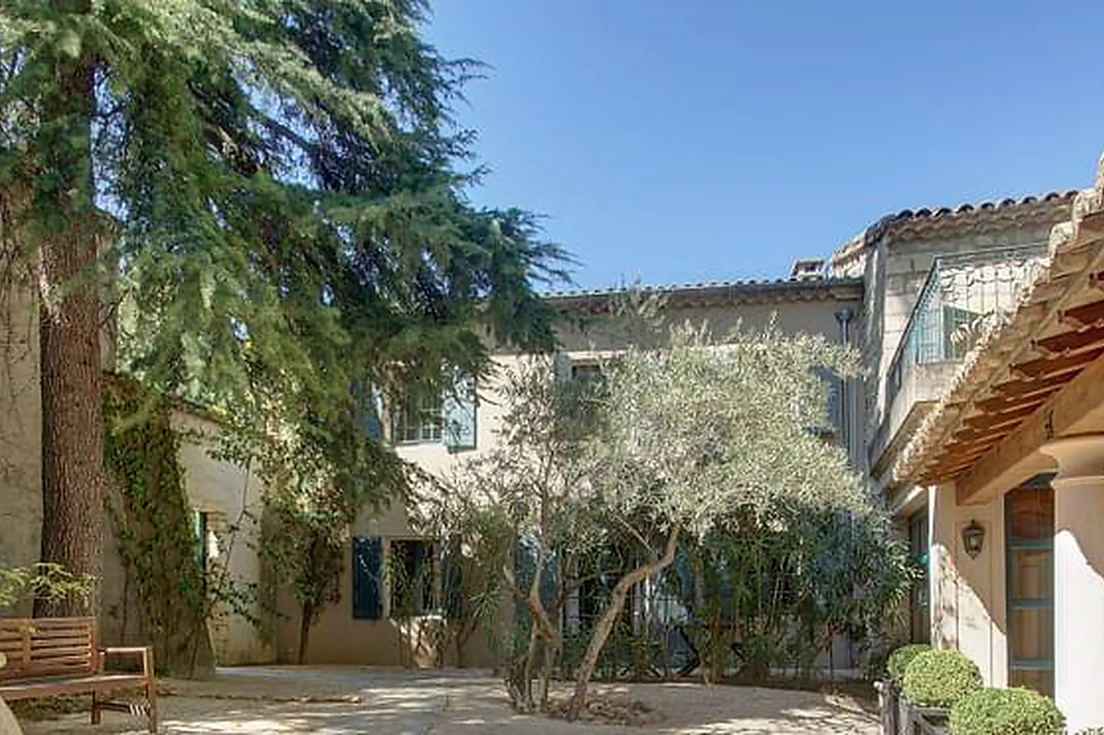 Lieux événementiels, HÔTEL LA MAGNANERAIE ****