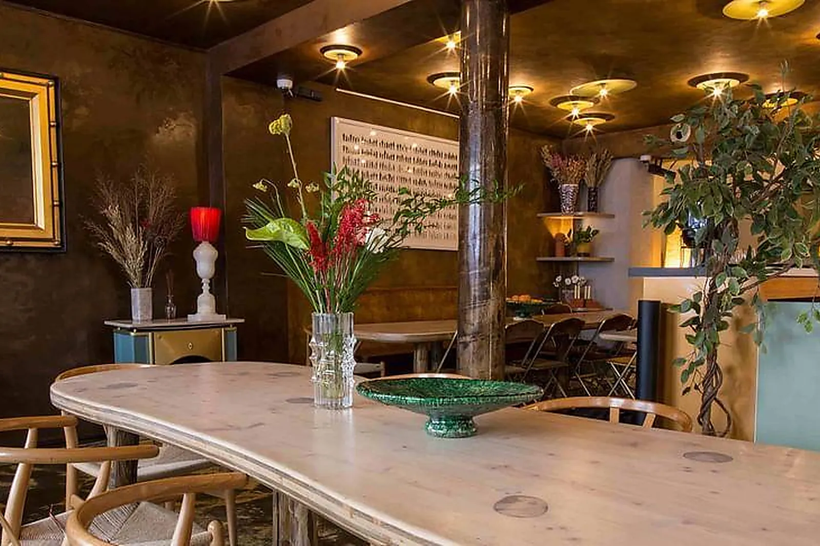 Lieux événementiels, HÔTEL LA NOUVELLE RÉPUBLIQUE ***