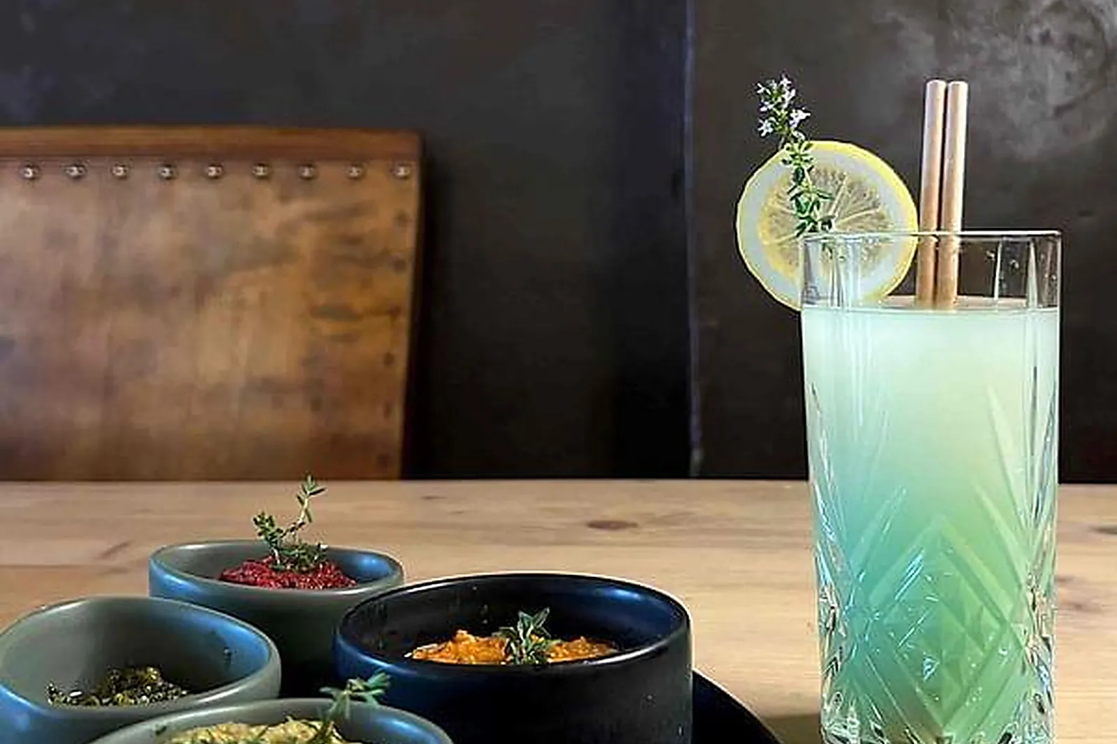 Lieux événementiels, HÔTEL LA NOUVELLE RÉPUBLIQUE ***