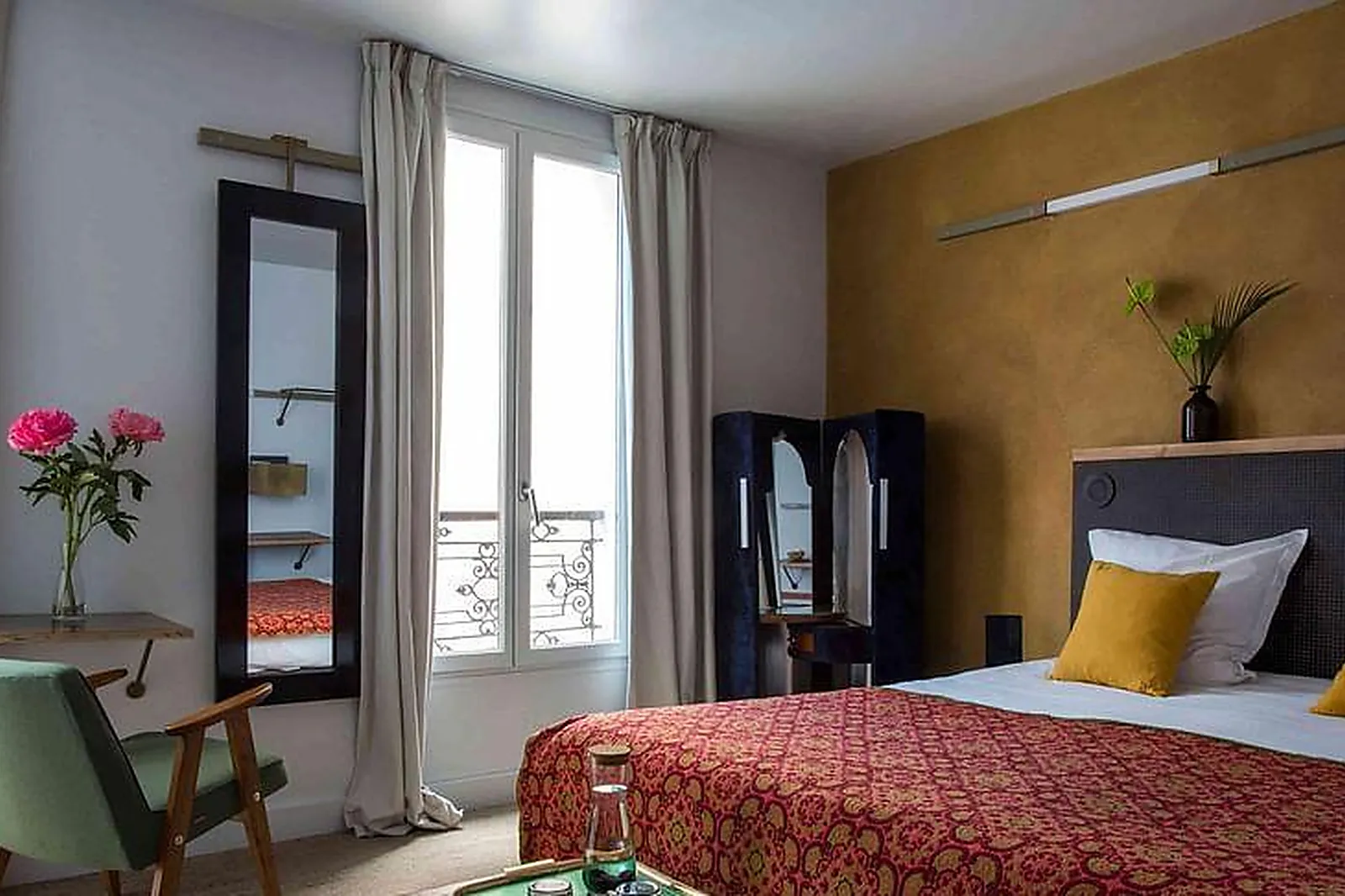 Lieux événementiels, HÔTEL LA NOUVELLE RÉPUBLIQUE ***